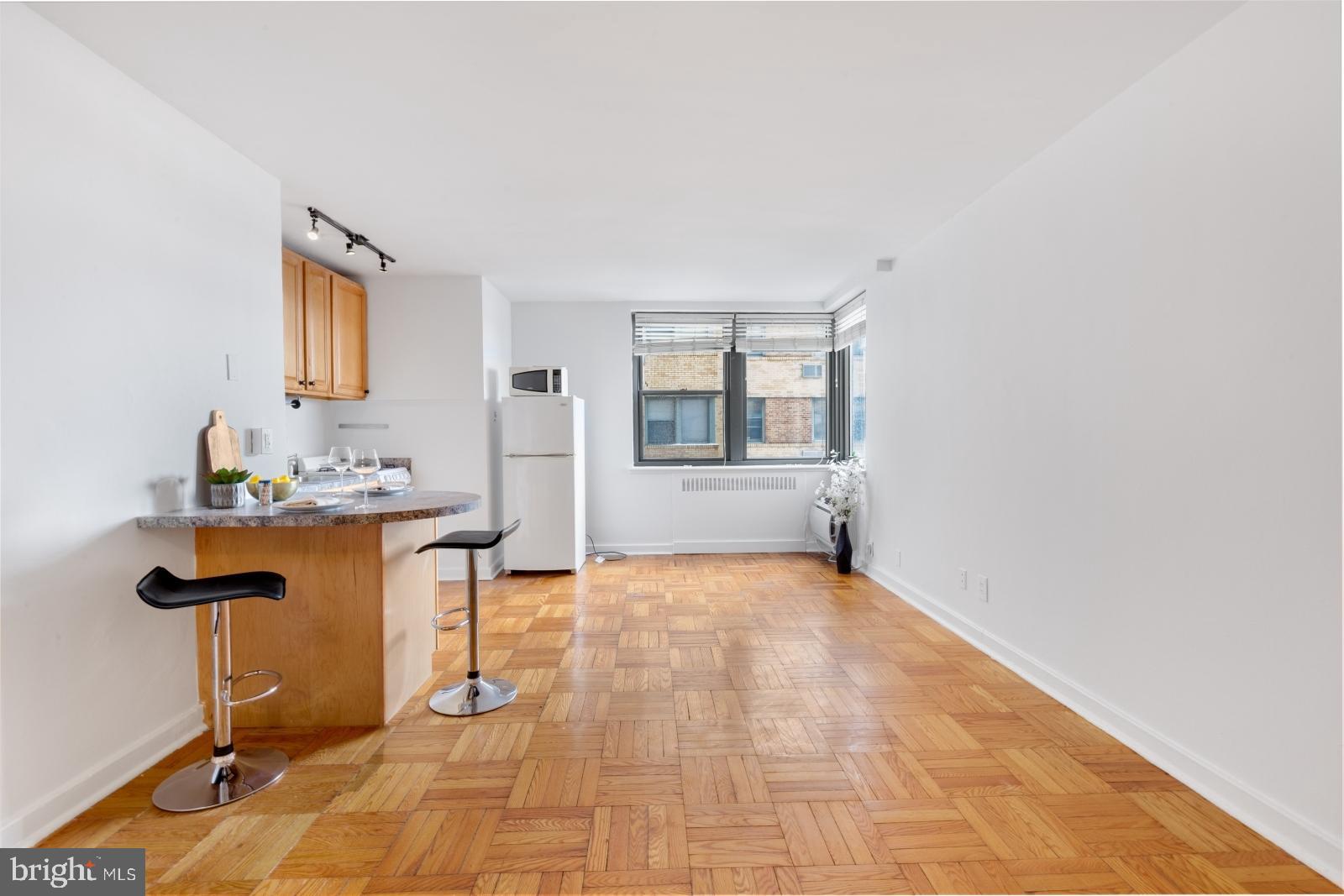 ART MUSEUM AREA - Residential