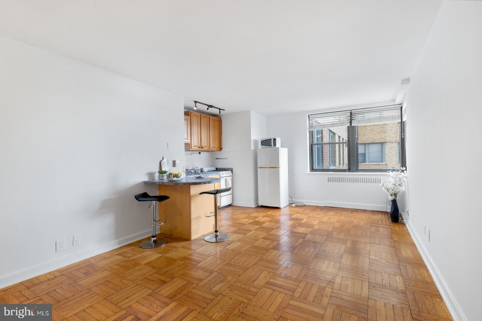 ART MUSEUM AREA - Residential