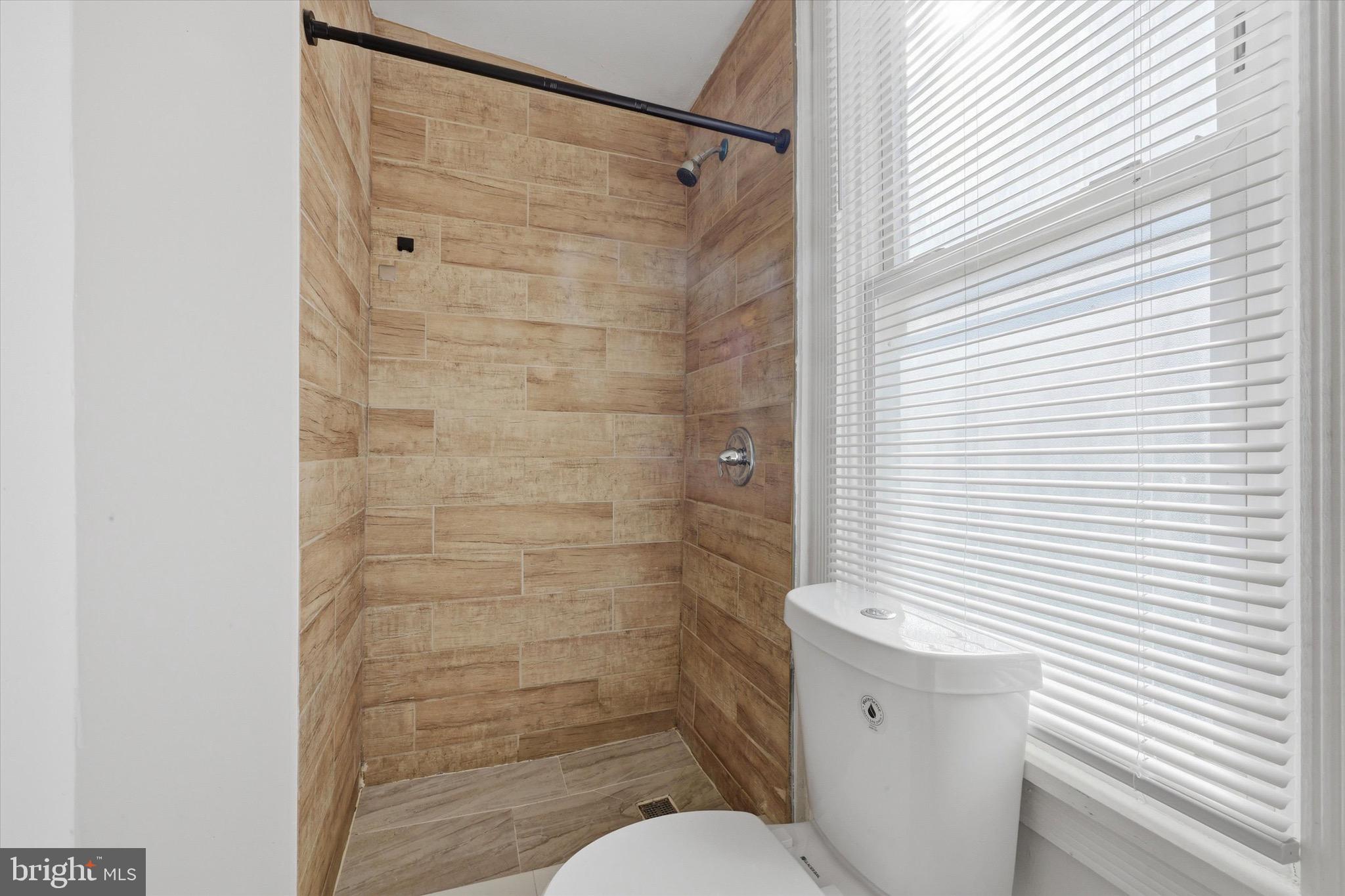 PORT RICHMOND - Residential