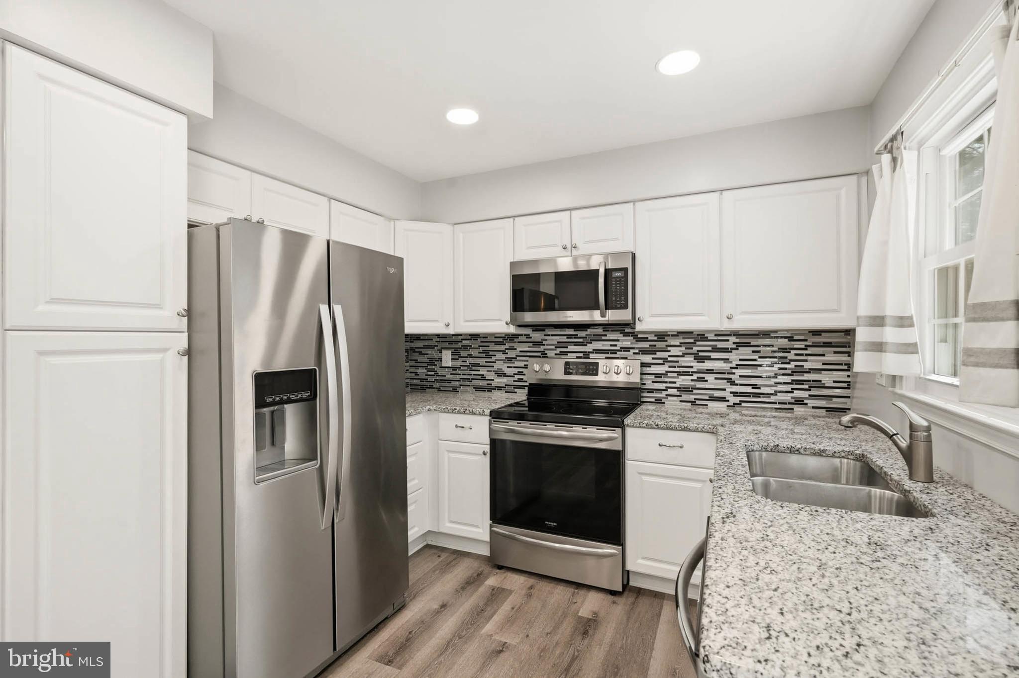 ASPENWOOD - Residential