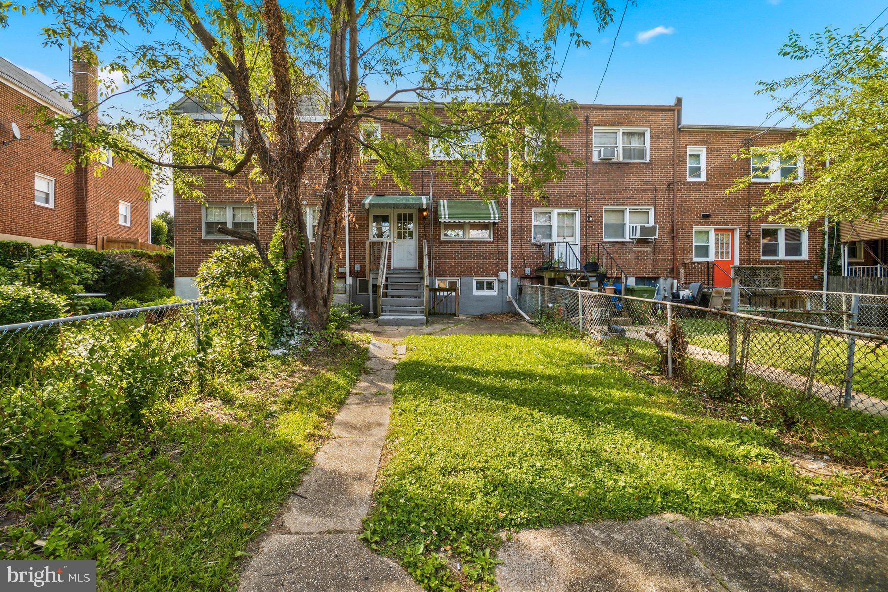 MORAVIA PARK - Residential