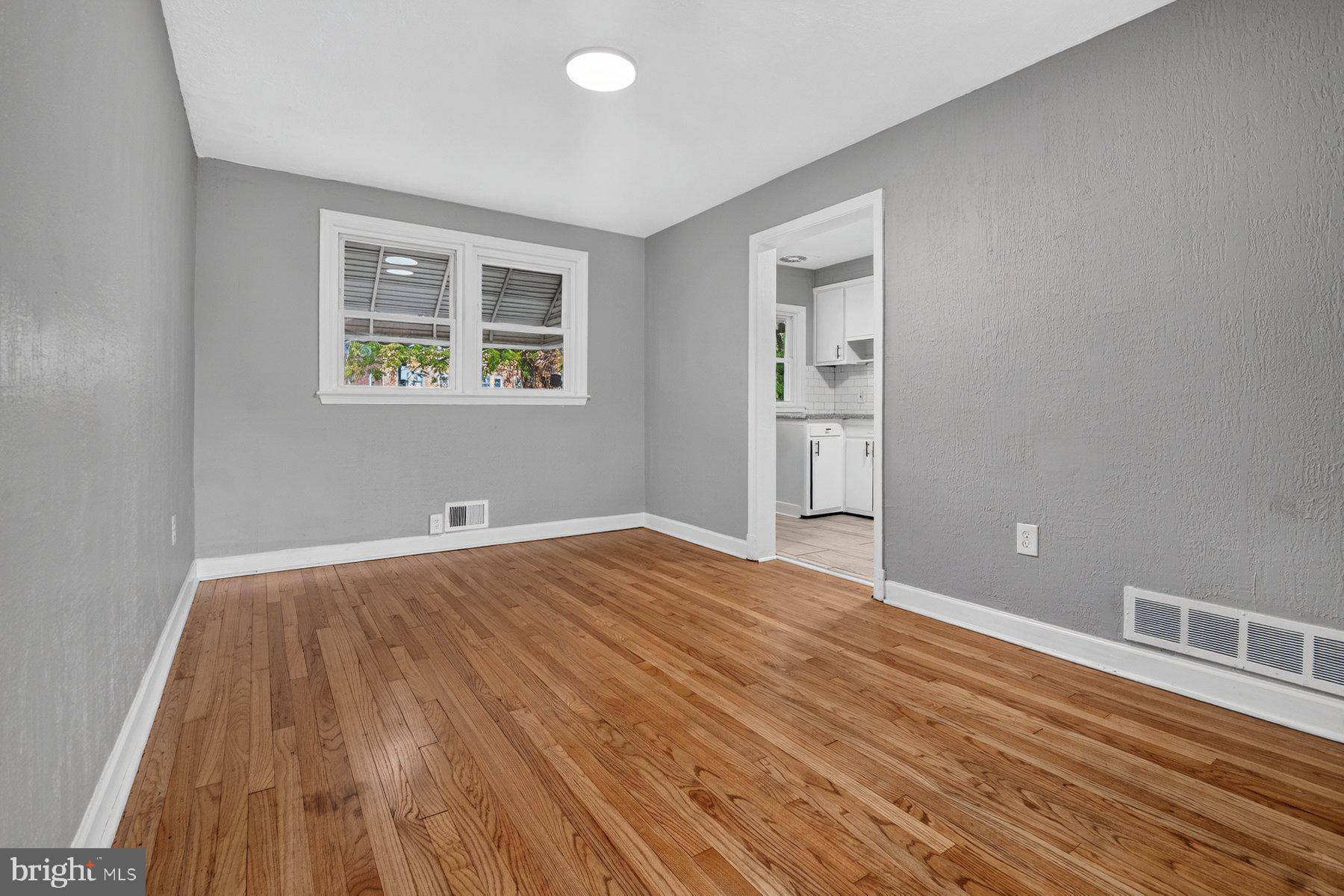 MORAVIA PARK - Residential