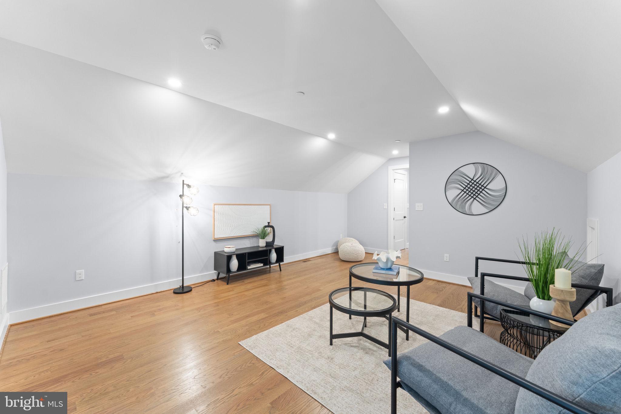 WEST BETHESDA PARK - Residential