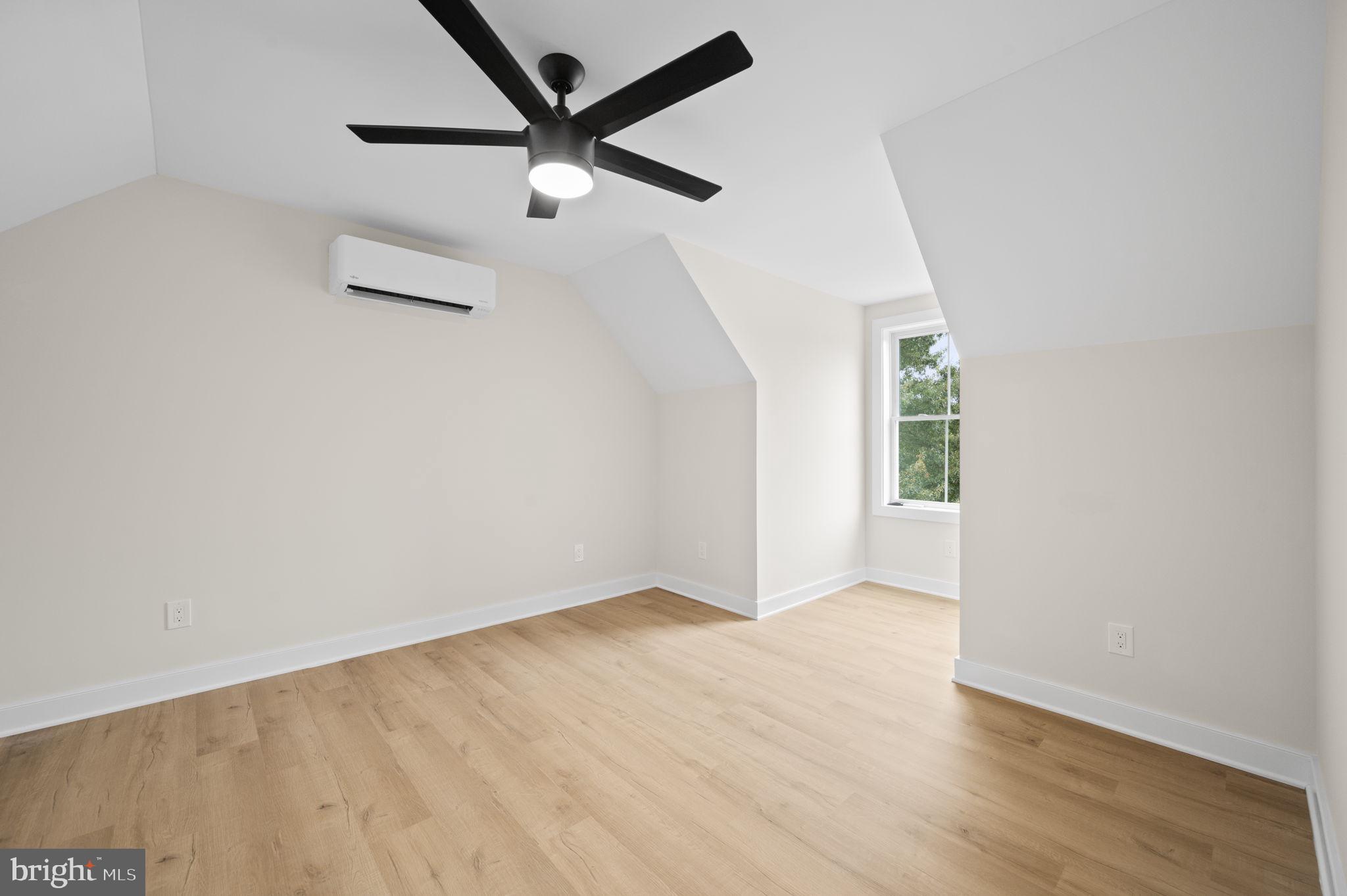 RIDLEY FARMS - Residential