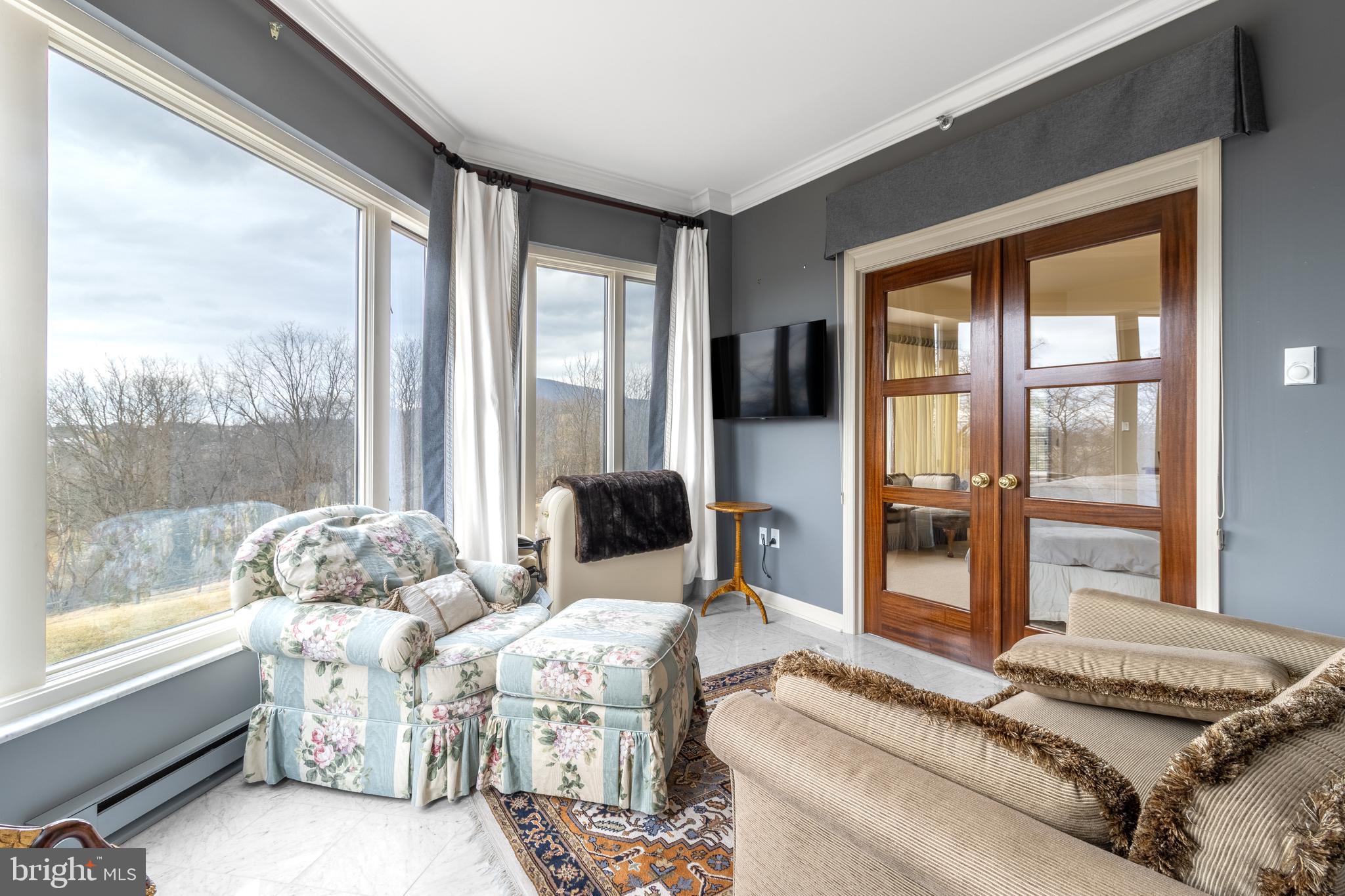 WINDMERE - Residential
