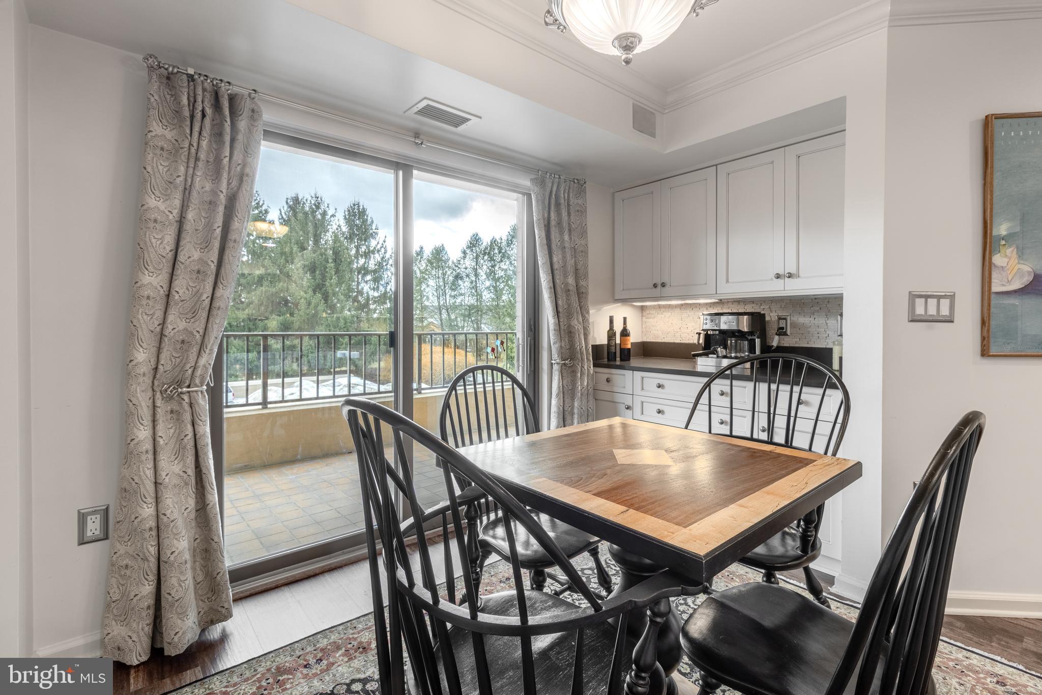 WINDMERE - Residential
