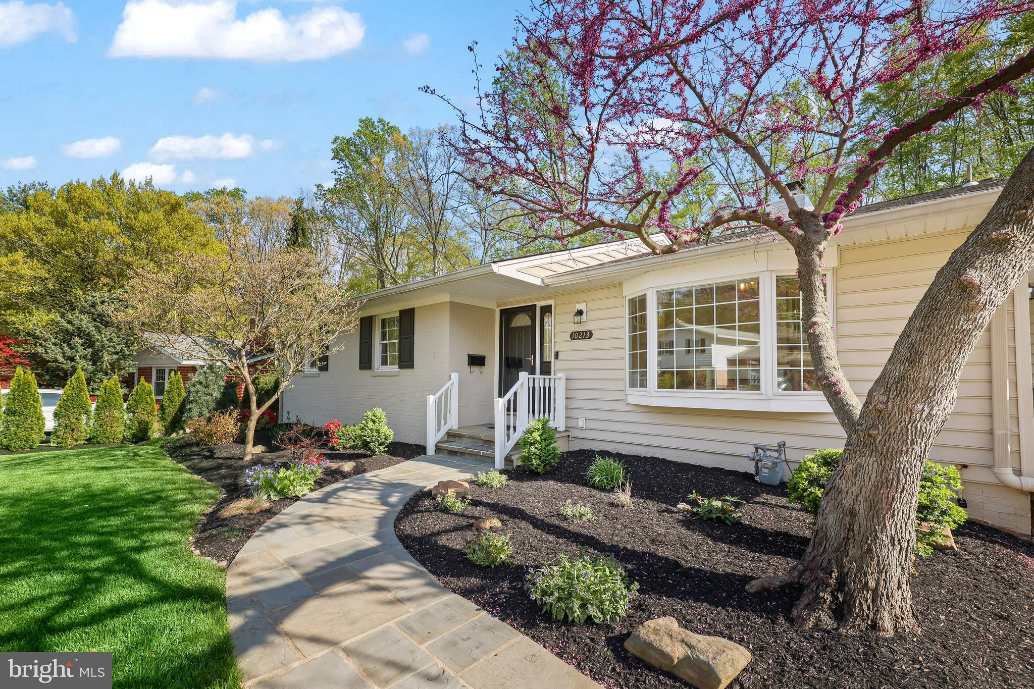 MOSBY WOODS - Residential