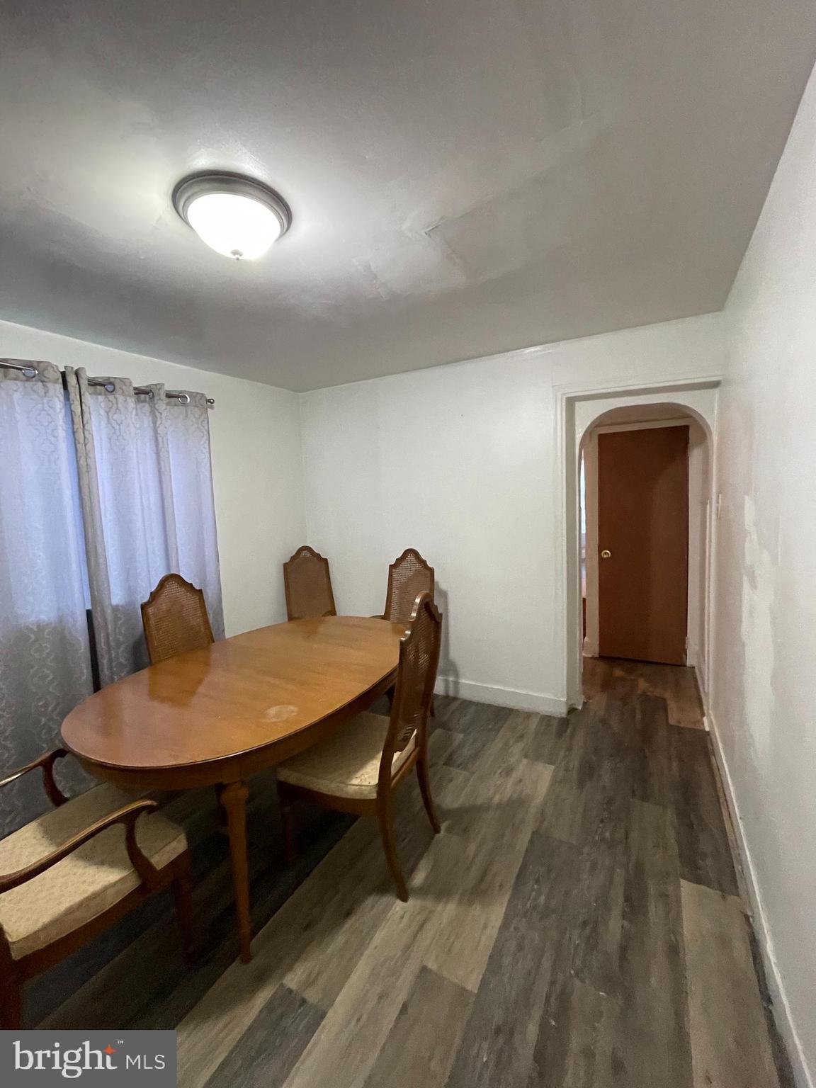 KENSINGTON - Residential