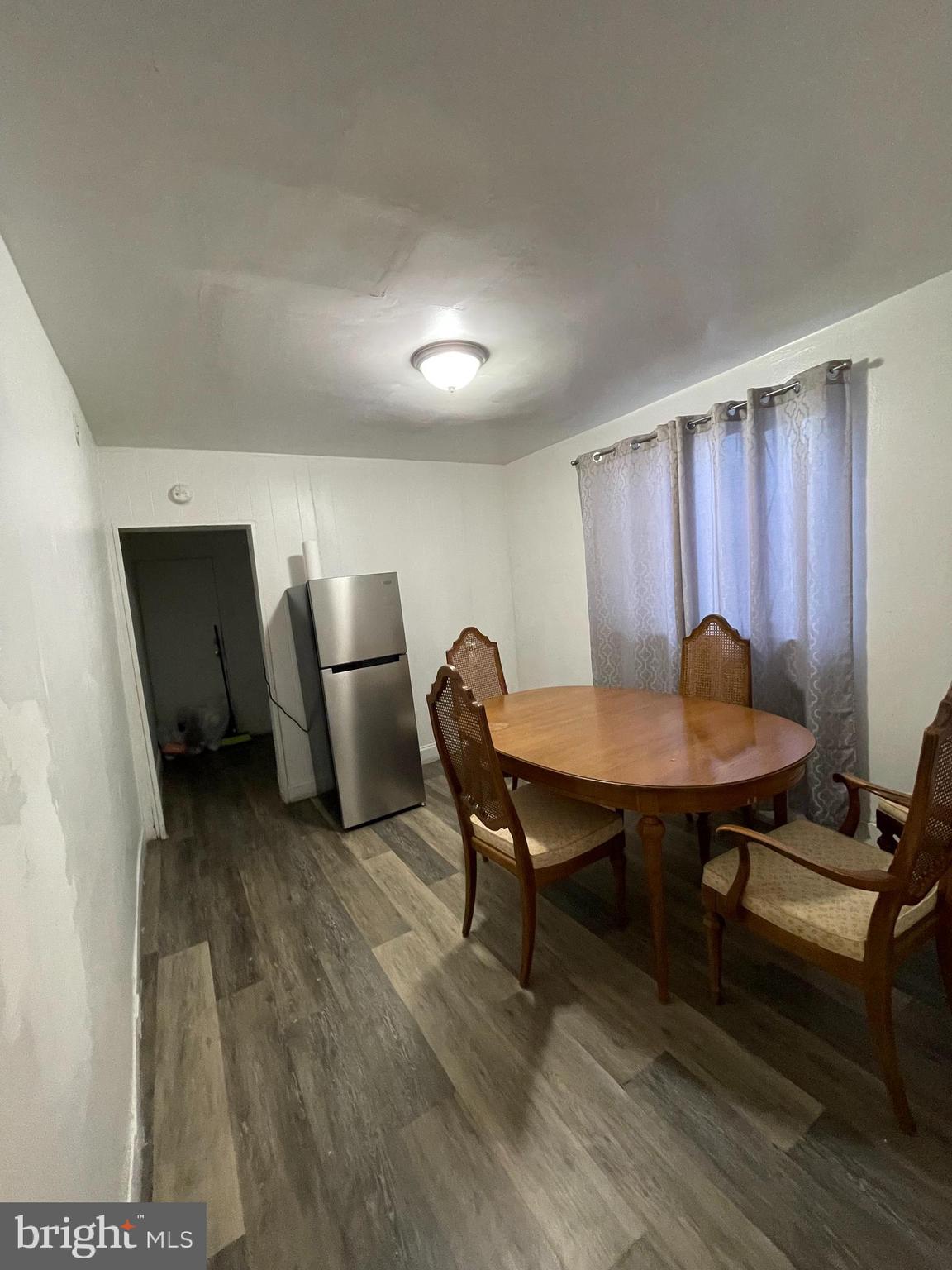 KENSINGTON - Residential
