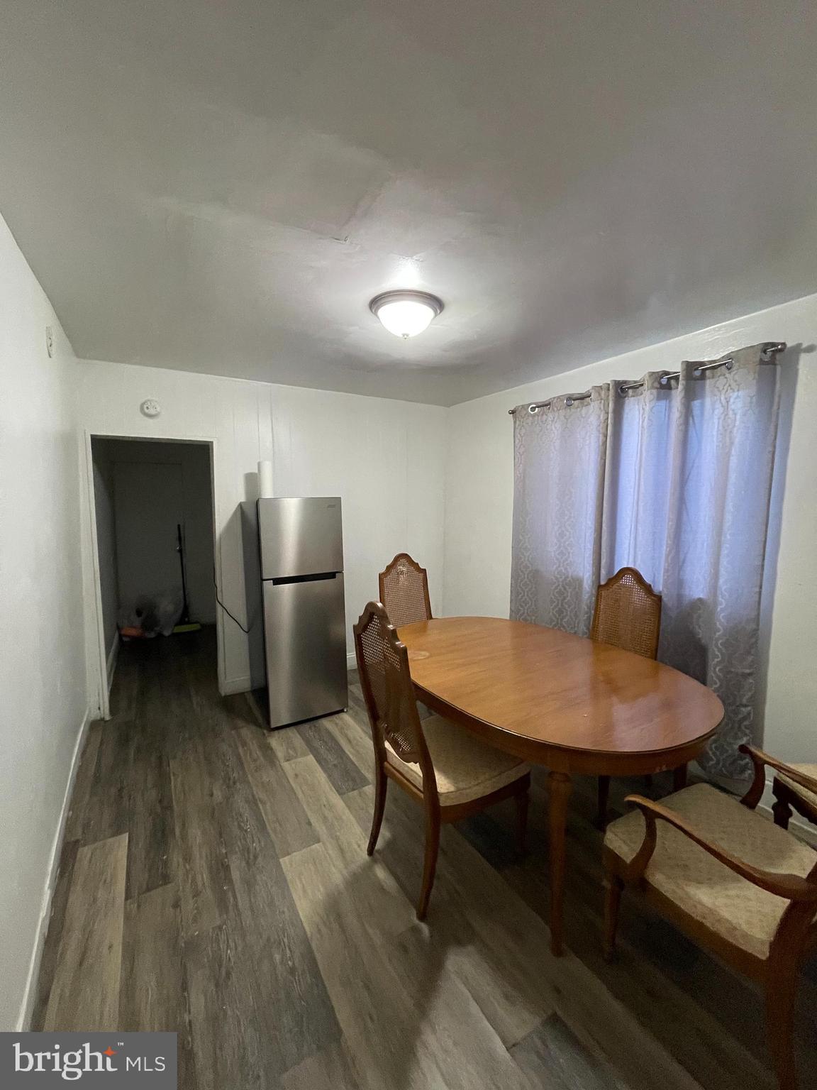 KENSINGTON - Residential