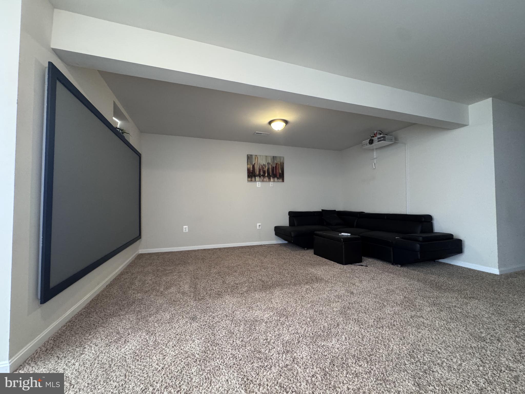 LEE'S PARKE - Residential Lease