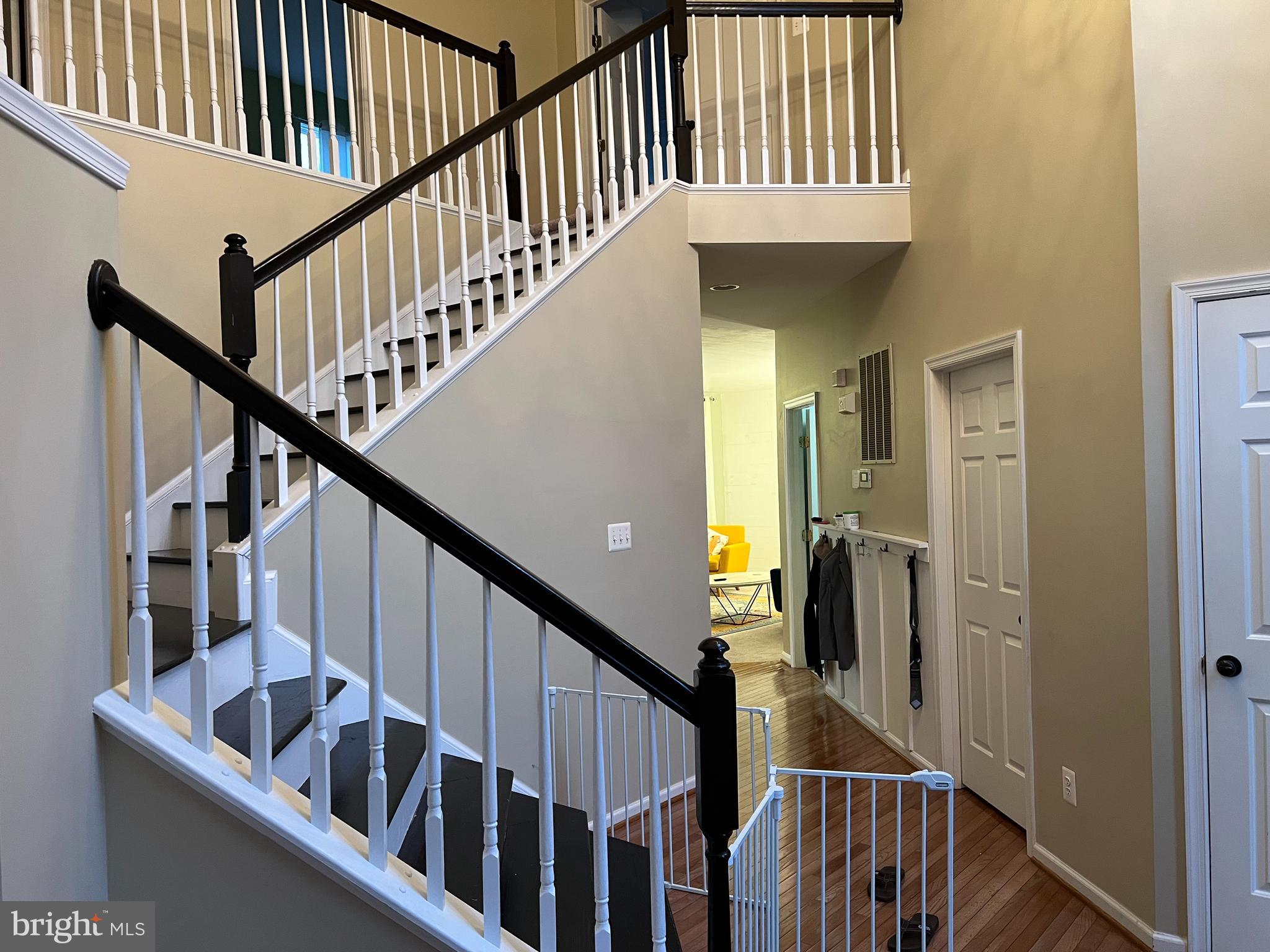 LEE'S PARKE - Residential Lease
