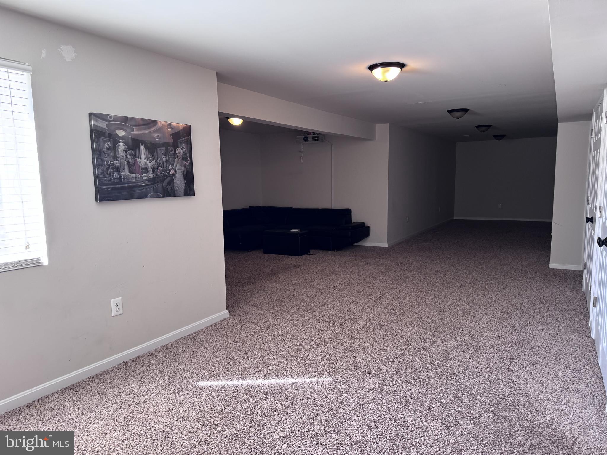 LEE'S PARKE - Residential Lease