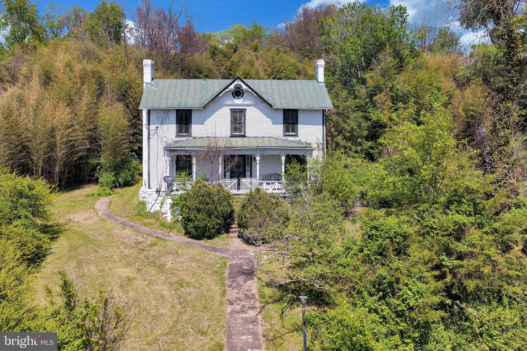 "Quaint Acres" is ready for a new owner to restore it to it's former beauty. The farmhouse, built in 1898, sits on 9.53 acres, conveniently located minutes from the Hazel River, the town of Culpeper, and the town of Sperryville.  Septic exists, however there is no well on the property.  The property includes several outbuildings, once used as a machine shed, meat house, and potato house, in addition to a 2 stall horse barn.
Bring your vision and come take a look.
Proerty being sold strictly As-Is.