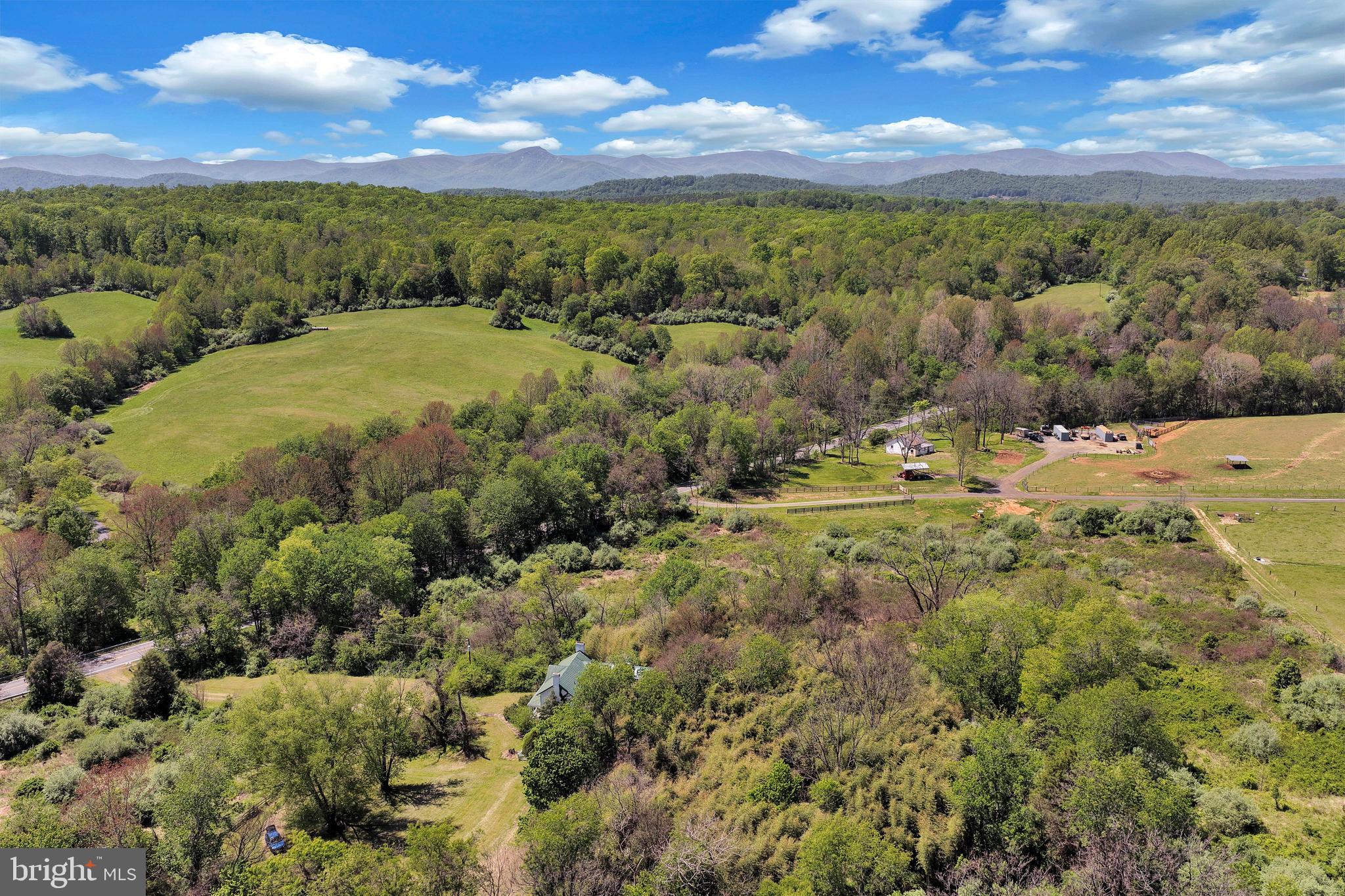 QUAINT ACRES FARM - Residential