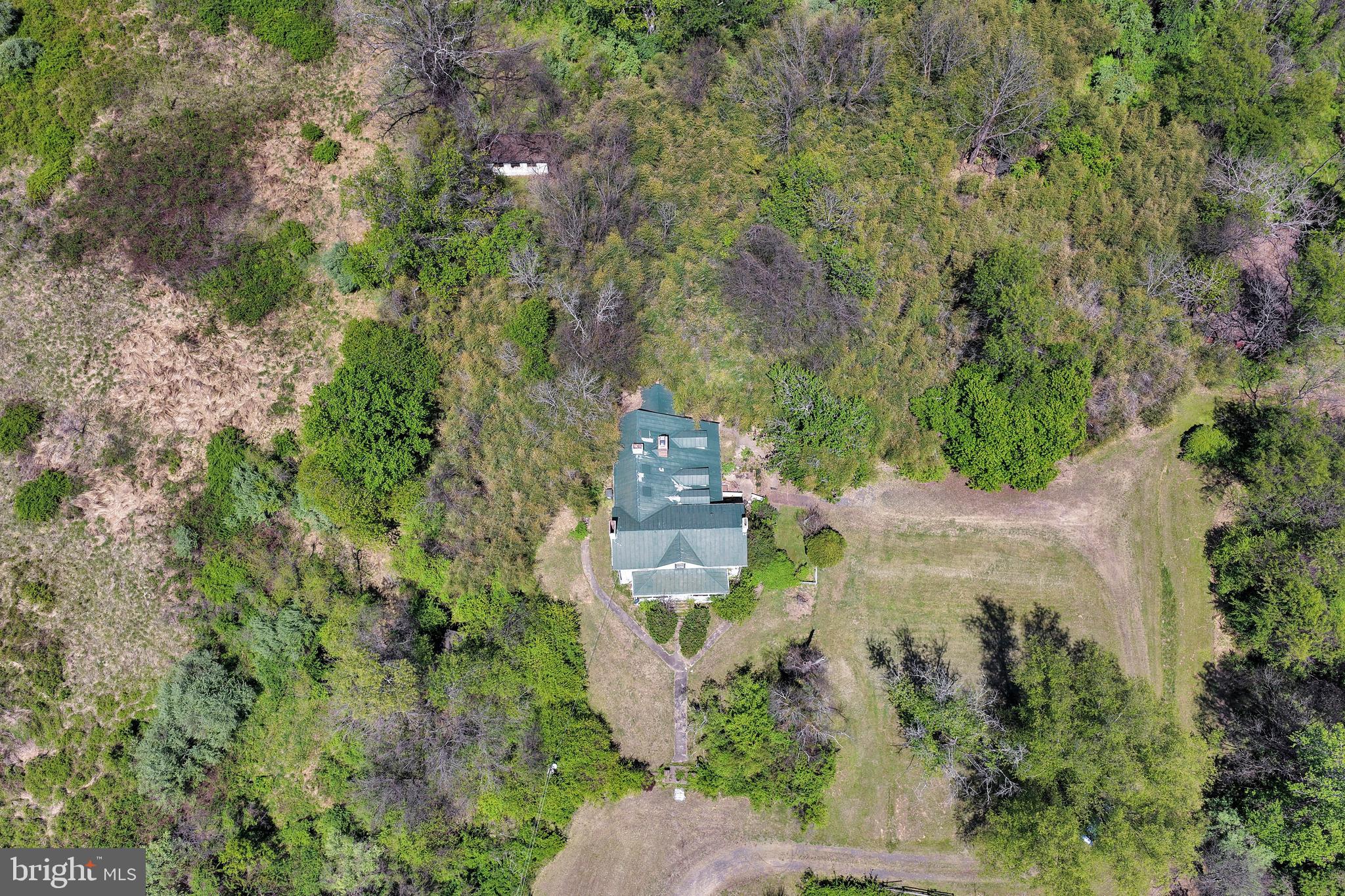 QUAINT ACRES FARM - Residential
