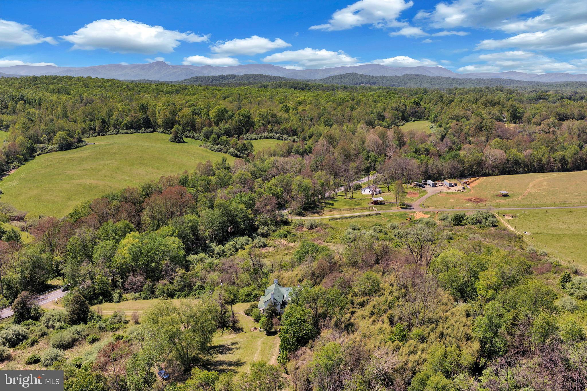QUAINT ACRES FARM - Residential