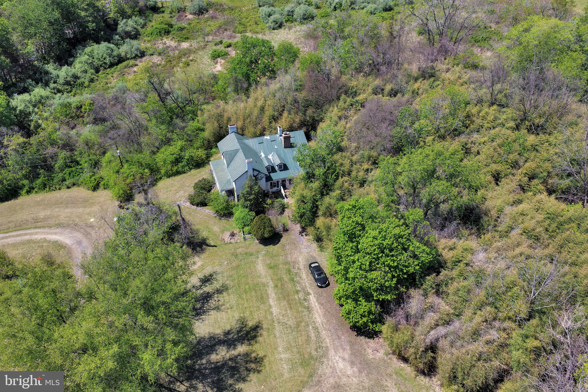 QUAINT ACRES FARM - Residential