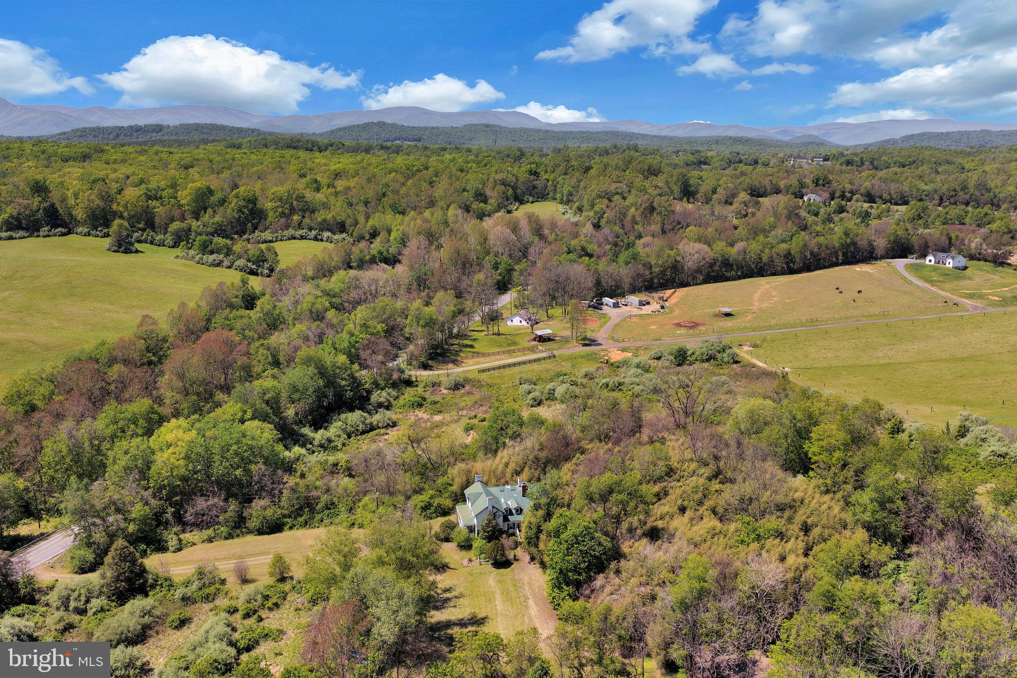 QUAINT ACRES FARM - Residential