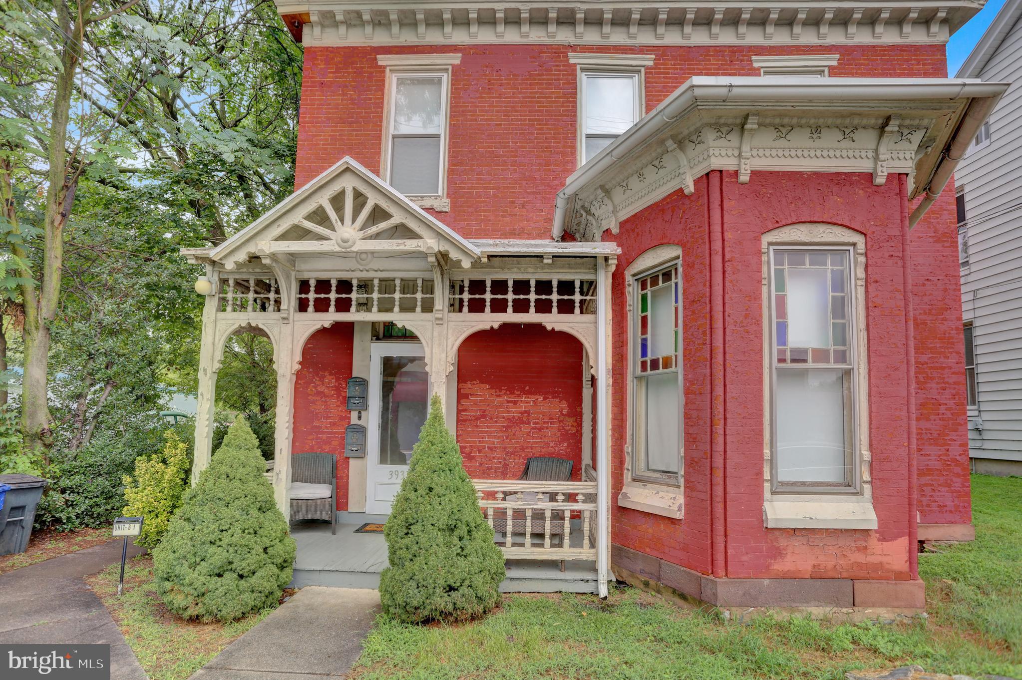 Completely Updated Multi Unit Home Located In The Wilson School District. This income producing two unit home has been successfully
rented short term and long term through the current owners and by utilizing air bnb. This home would also be wonderful for someone who
wants to live in one unit and offset their mortgage by renting out the 2nd unit.
Unit 1 has beautiful hardwood floors that lead into a large living room with plenty of windows that allow the natural sunlight to spill in.
Seperate formal dining room area with updated light fixture. White kitchen with upgraded countertops, tile backsplash and stainless steel
appliances. Upstairs is 3 large private bedrooms all with ample closet space. The bathroom has been renovated and features a tub/shower
combo with tile surround and lvp flooring. The basement is private and is equipped with a washer and dryer.
Unit 2 has been completely updated and features a large living room, updated eat in kitchen and 2 large bedrooms with ample closet space.
The beautiful white bathroom has been recently renovated and features a claw tub with shower, white vanity, and white wainscot. This unit
also has a private bathroom that houses the washer and dryer.
Each unit has seperate gas hot water baseboard heat.
Add this to your rental portfolio or make this your Home Sweet Home!