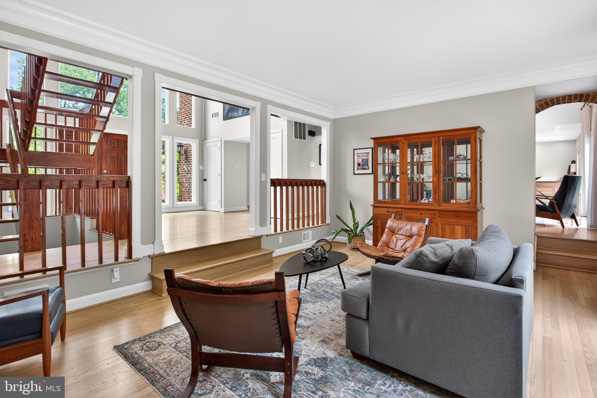 ESWORTHY ESTATES - Residential