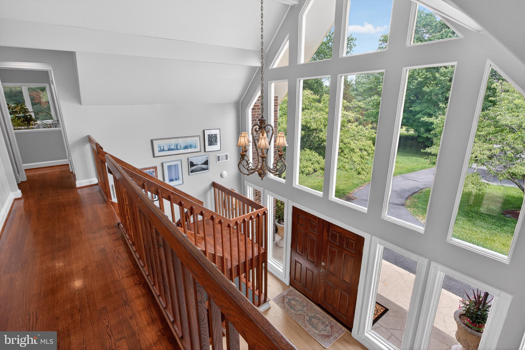 ESWORTHY ESTATES - Residential