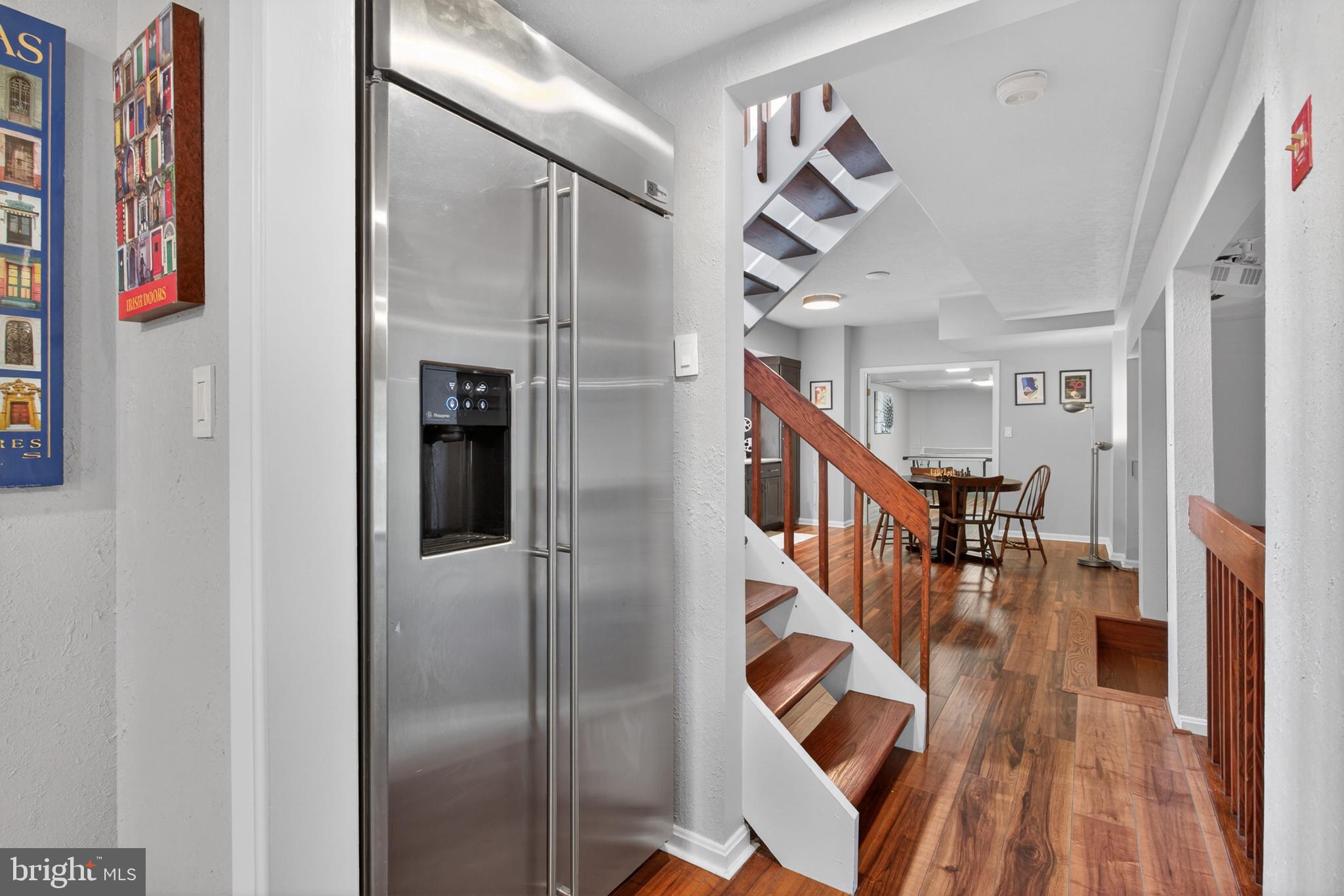 ESWORTHY ESTATES - Residential