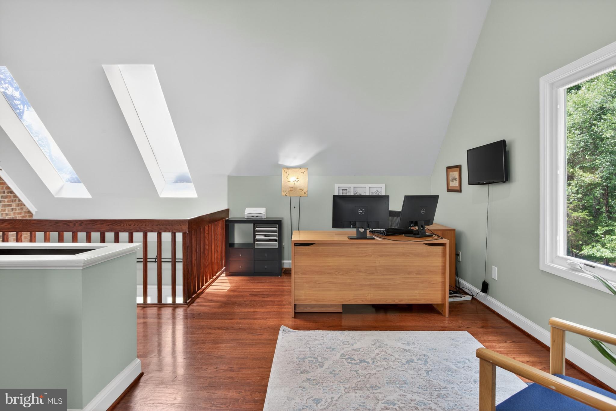 ESWORTHY ESTATES - Residential