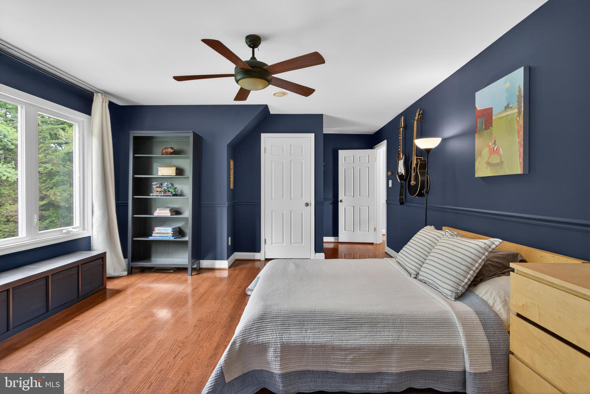 ESWORTHY ESTATES - Residential