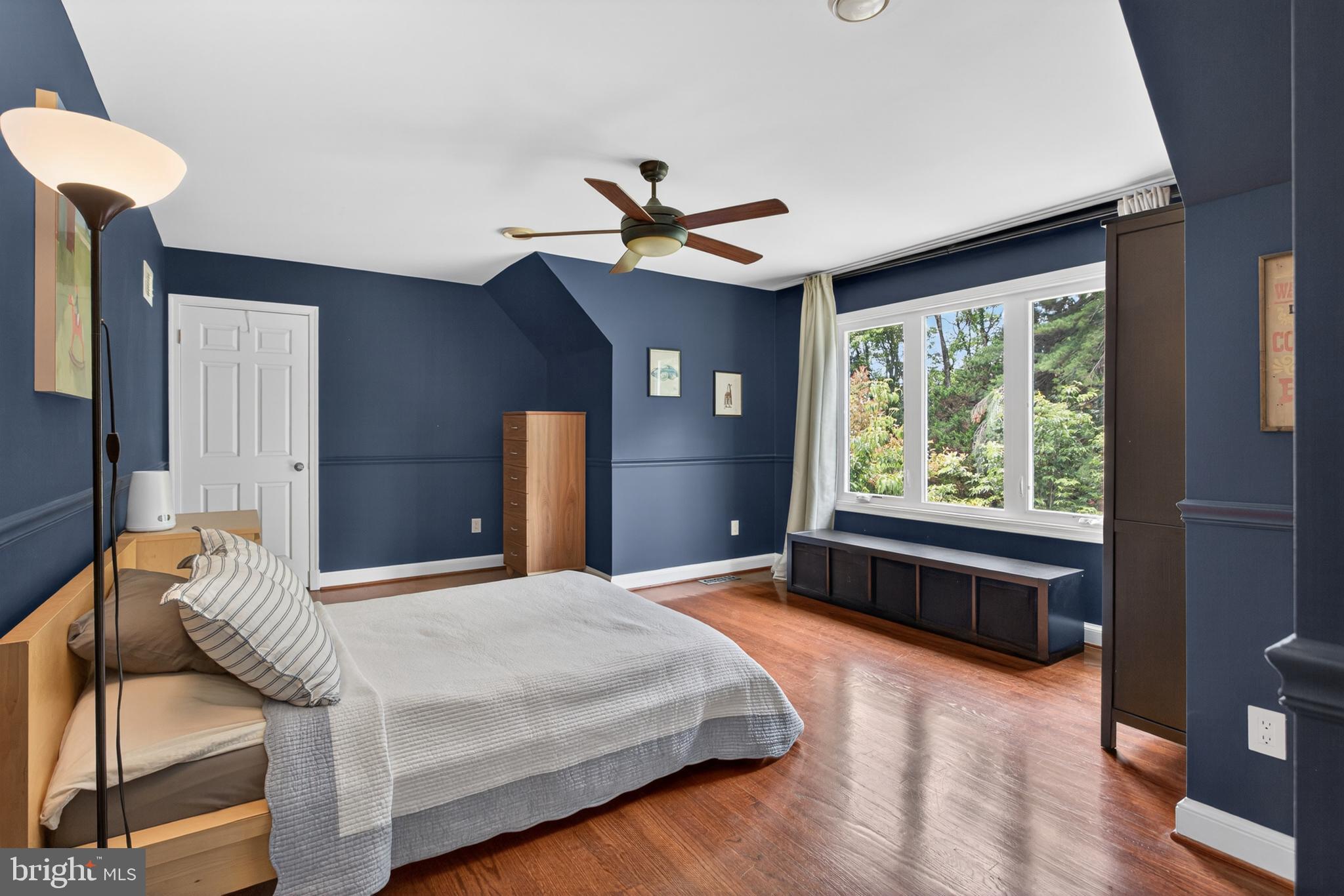 ESWORTHY ESTATES - Residential