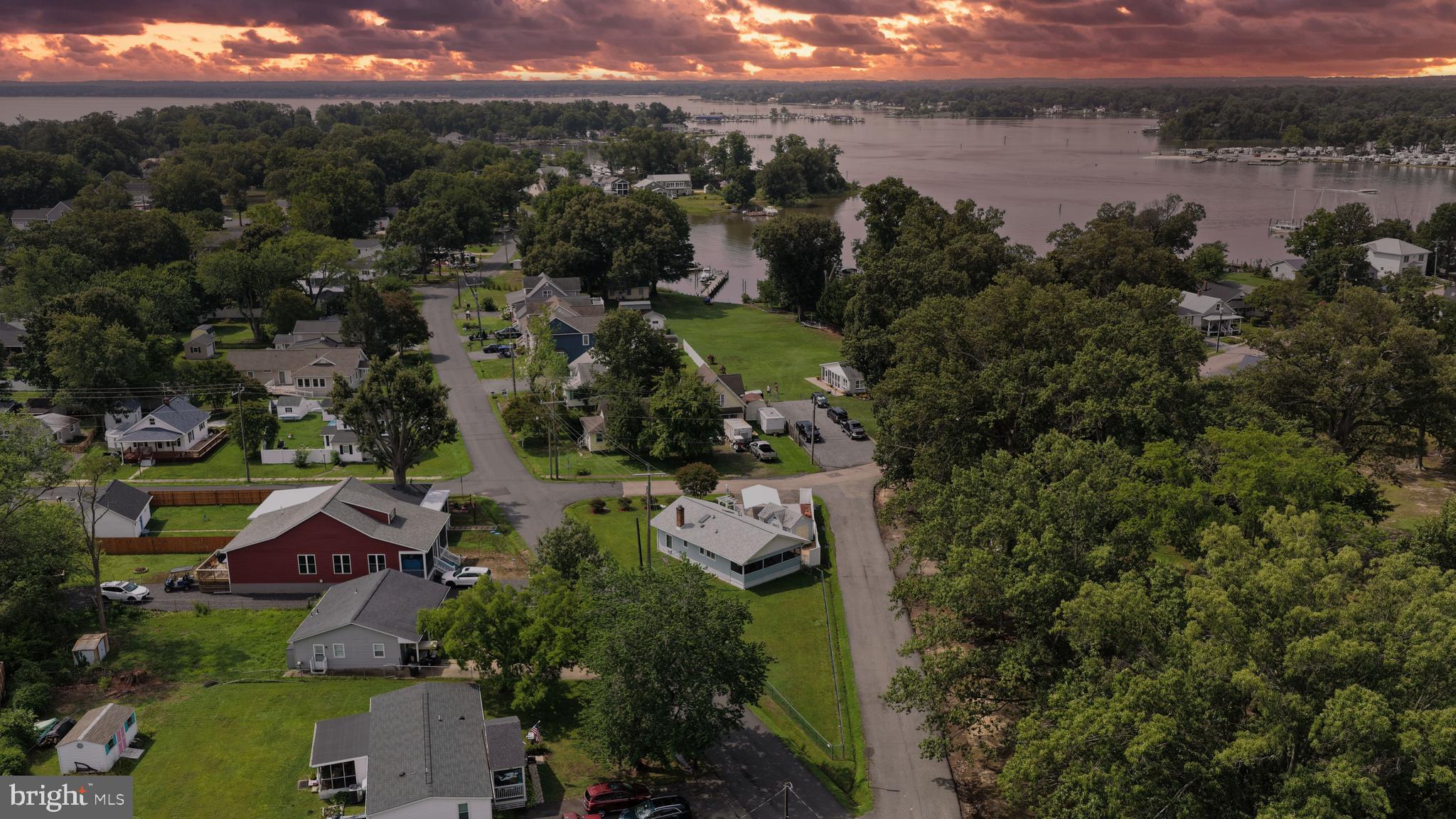 THE POINT - Residential