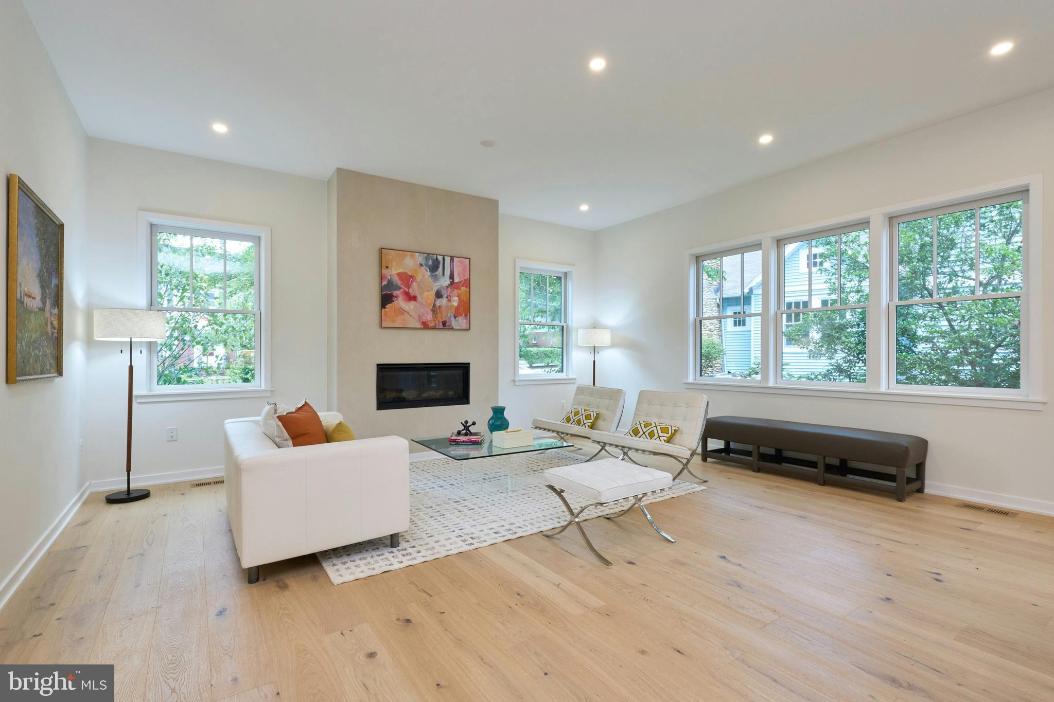 ASHTON HEIGHTS - Residential