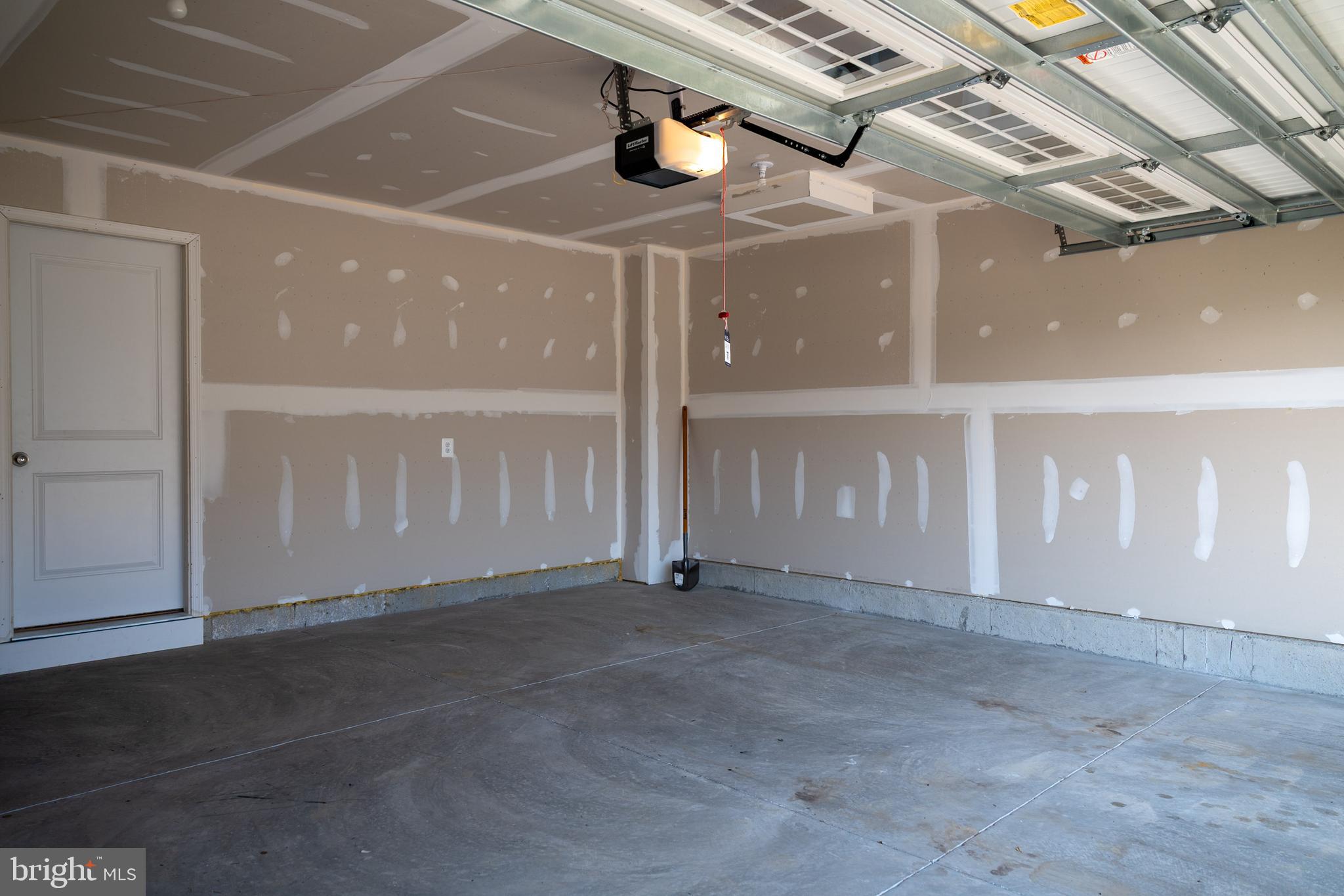 SOUTH BROOK - Residential Lease
