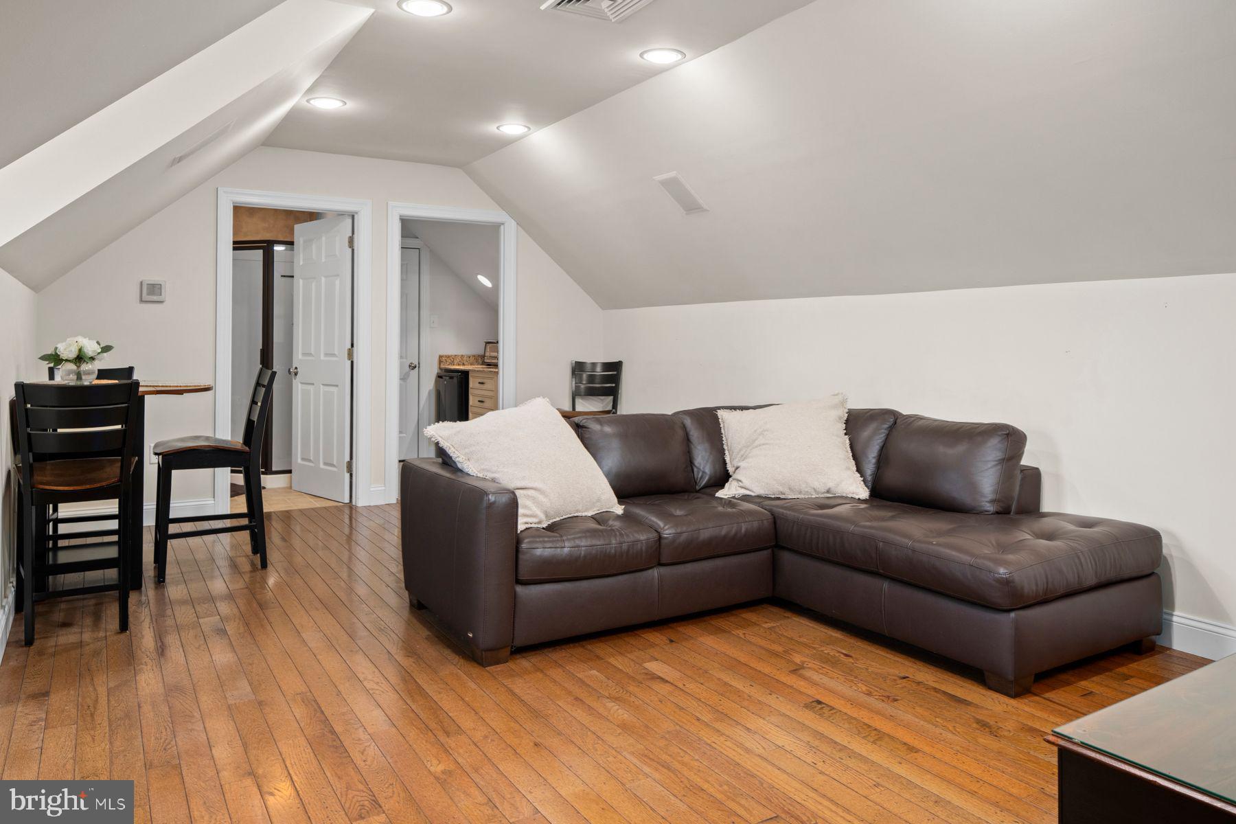 OLEY - Residential