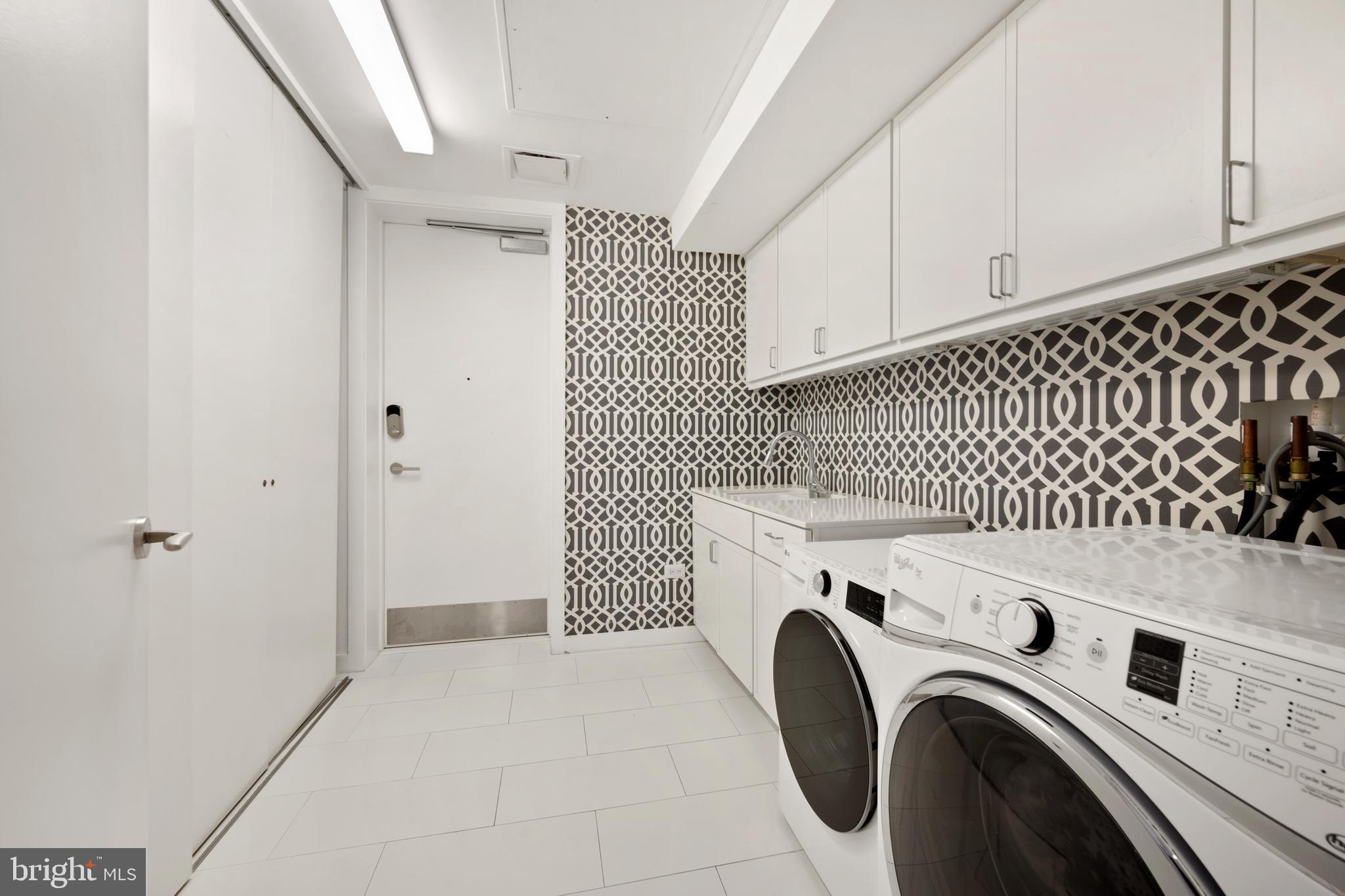 GEORGETOWN - Residential