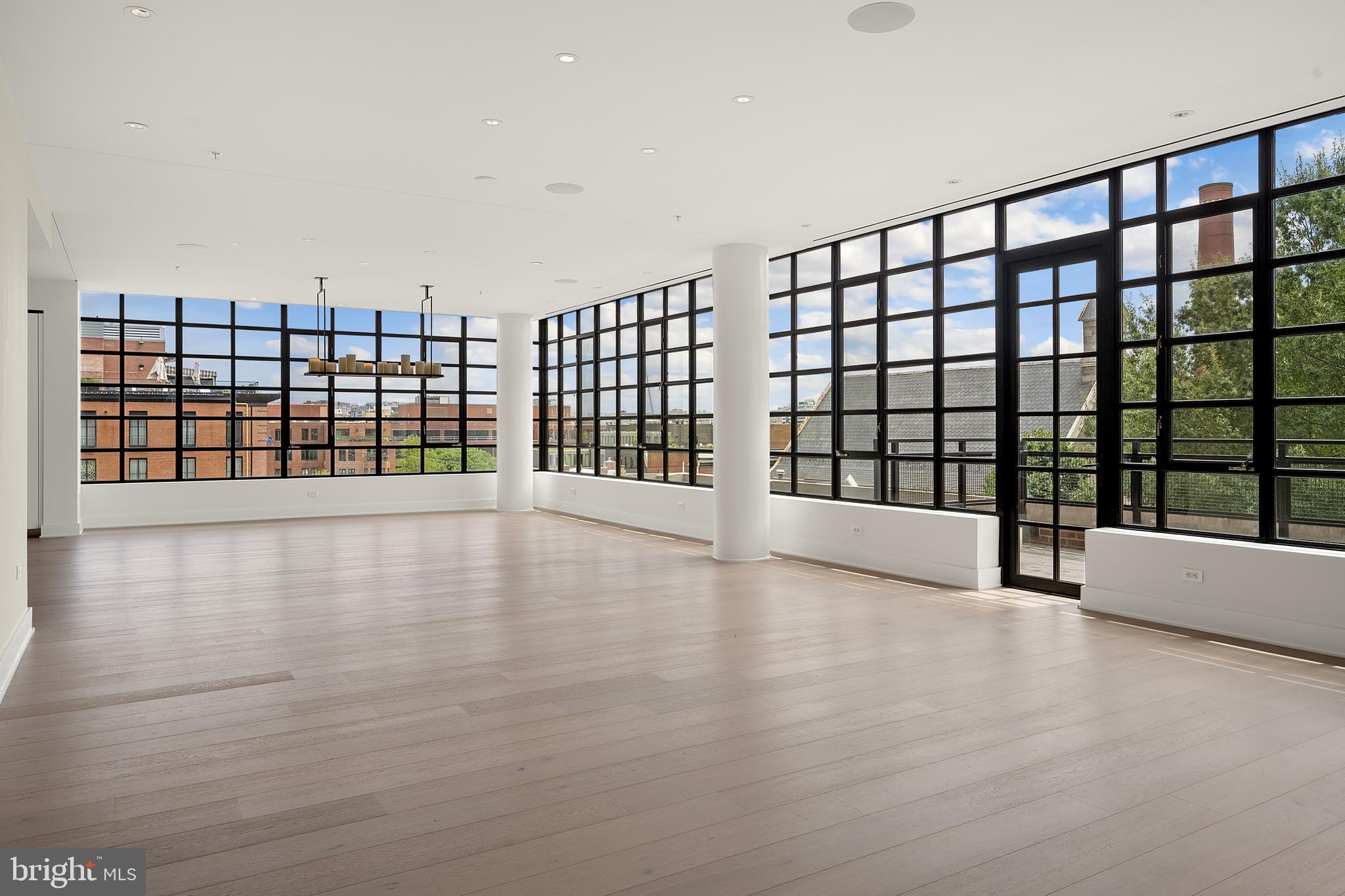 GEORGETOWN - Residential