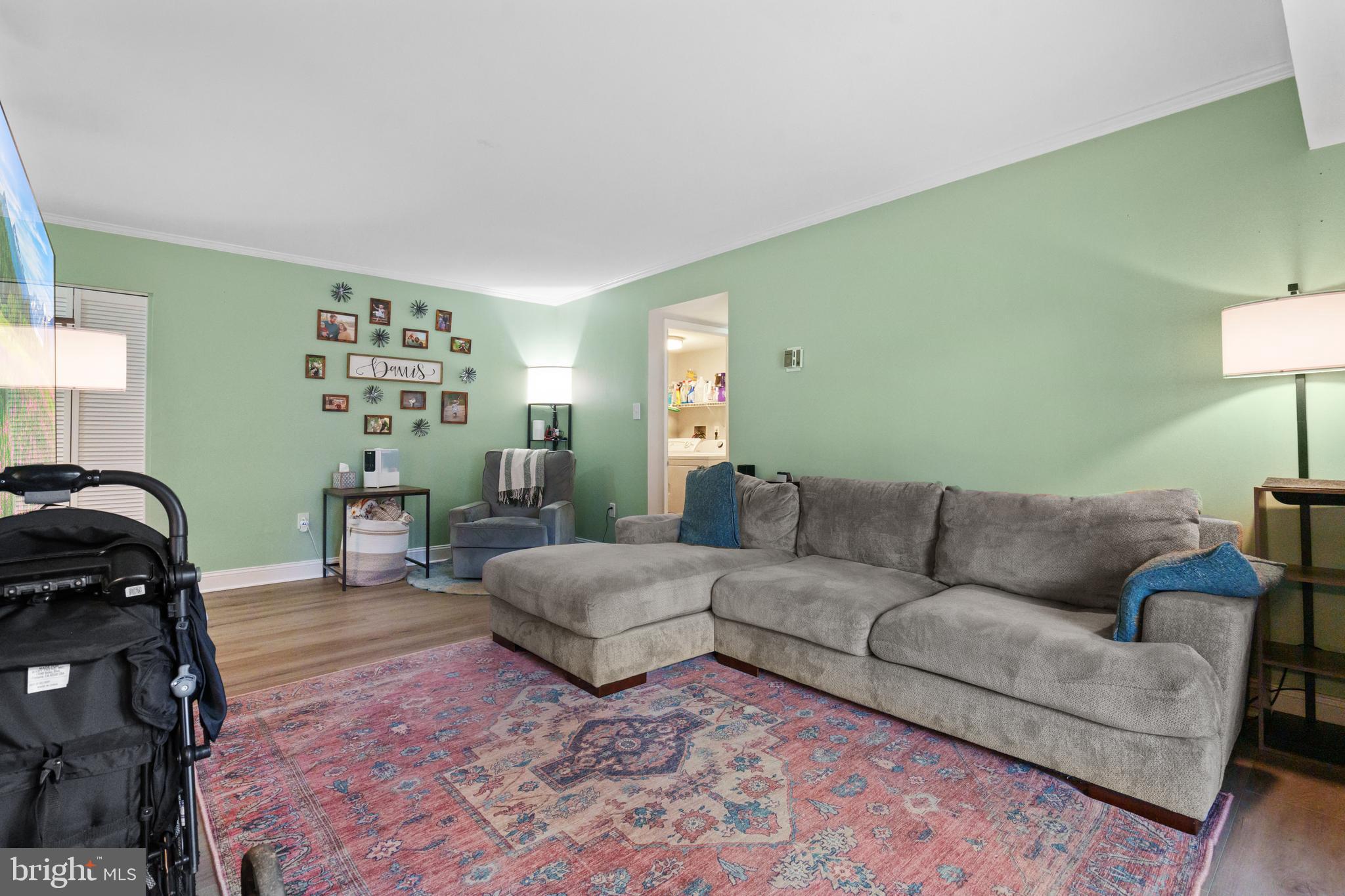 HAWTHORNE VILLAGE - Residential