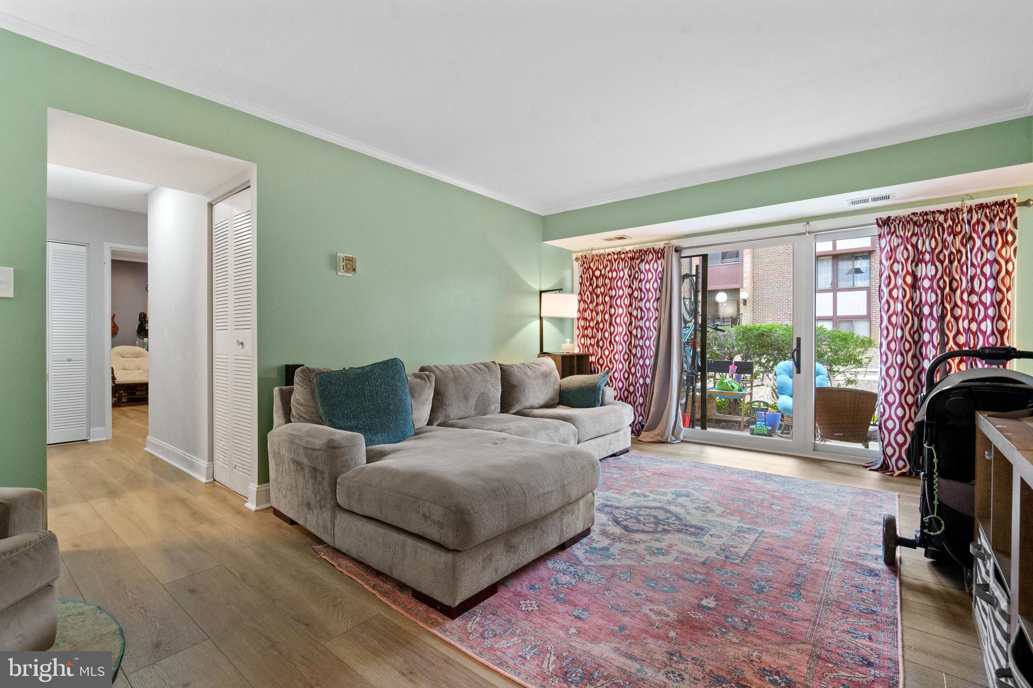 HAWTHORNE VILLAGE - Residential