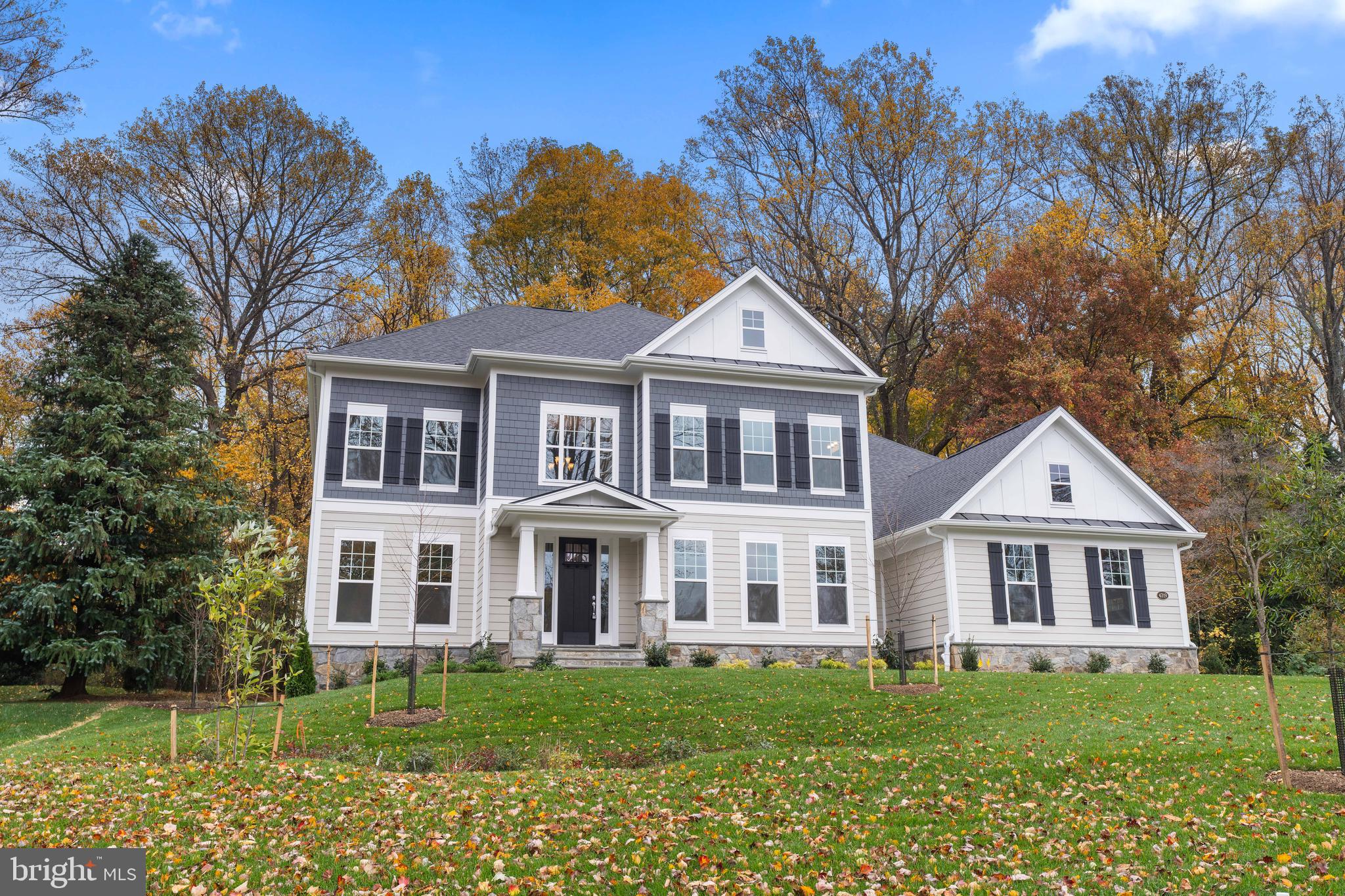 LEEHIGH VILLAGE - Residential