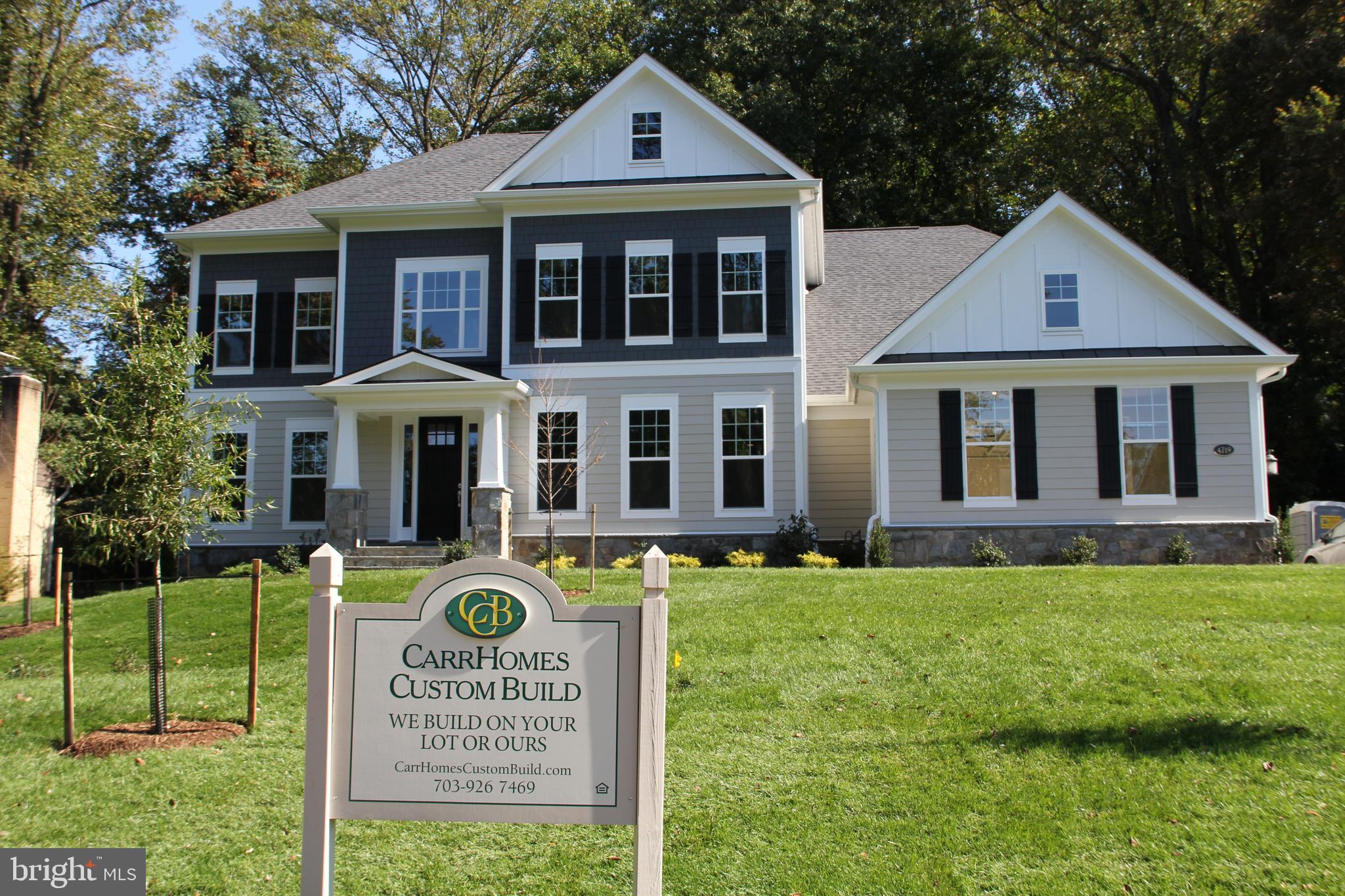 LEEHIGH VILLAGE - Residential
