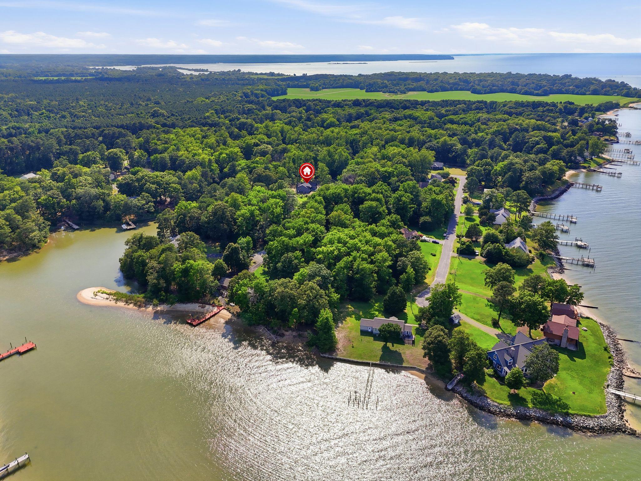 CABIN POINT / GLEBE HARBOR - Residential