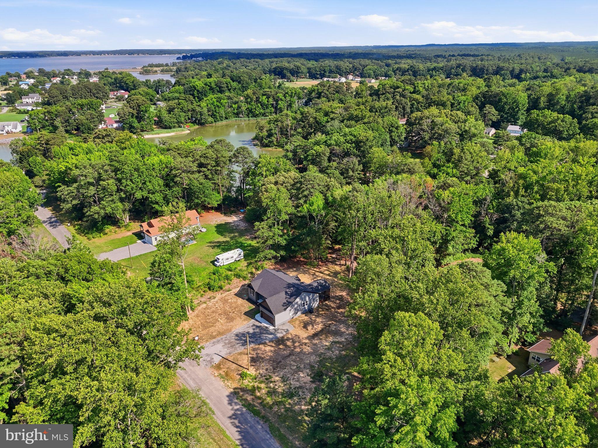 CABIN POINT / GLEBE HARBOR - Residential