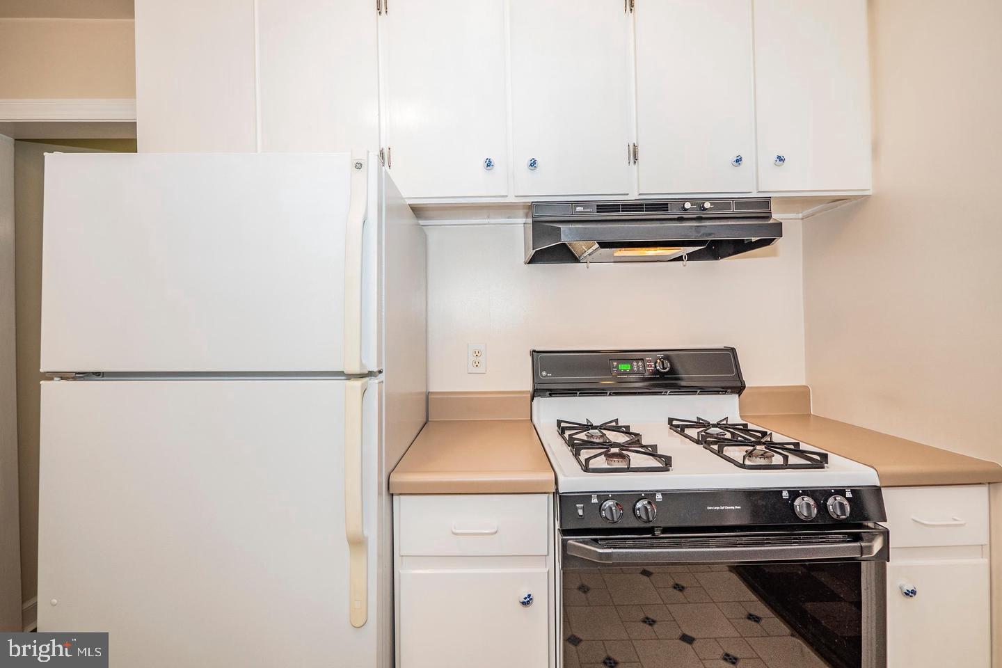 TREMONT GARDENS - Residential Lease