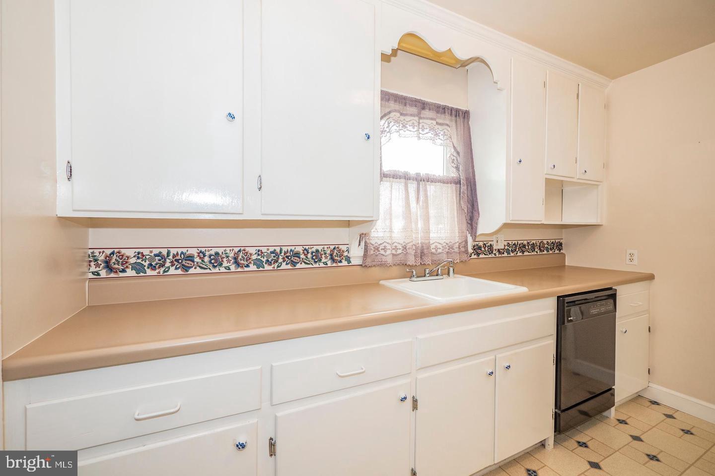 TREMONT GARDENS - Residential Lease