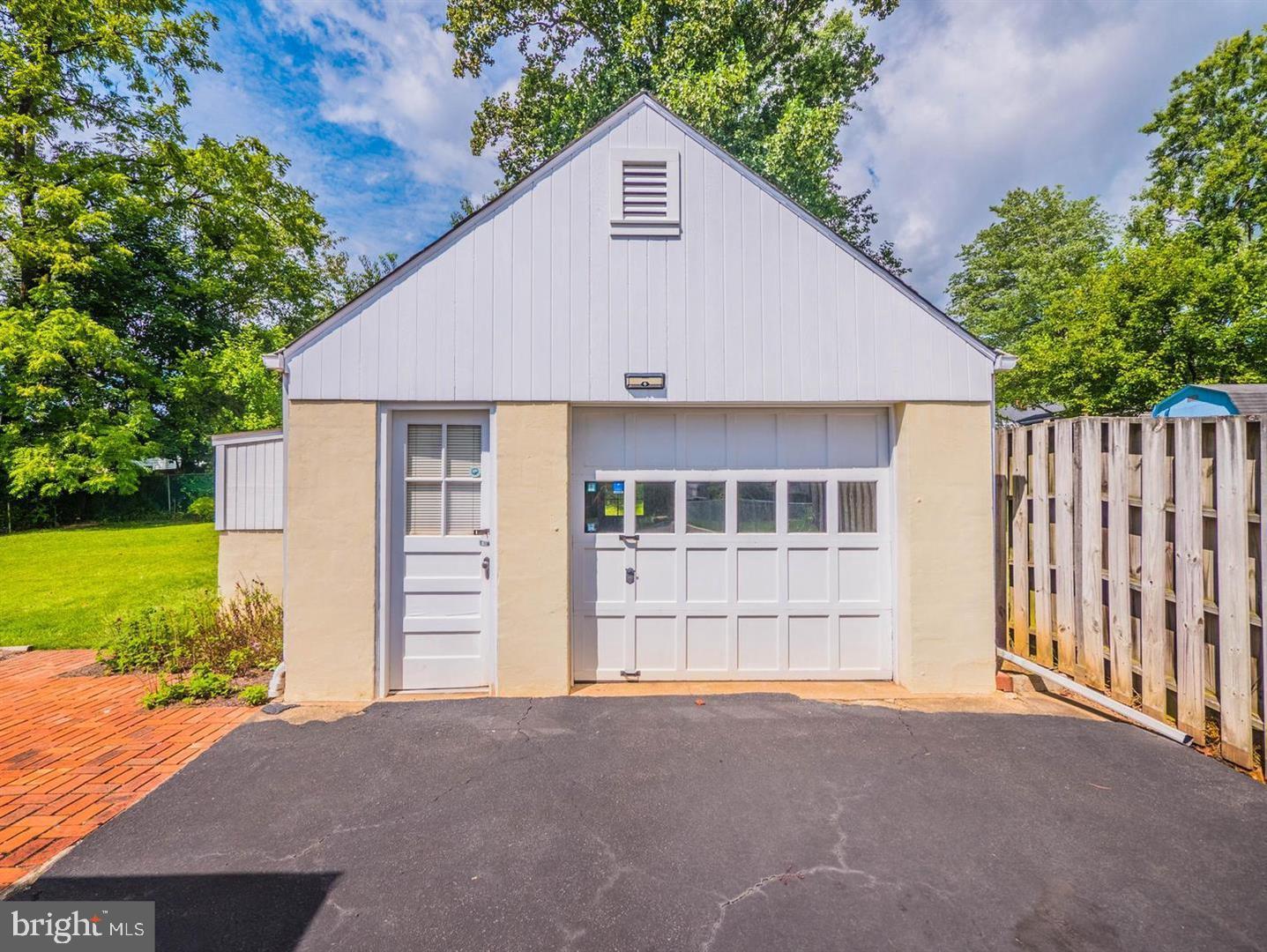 TREMONT GARDENS - Residential Lease