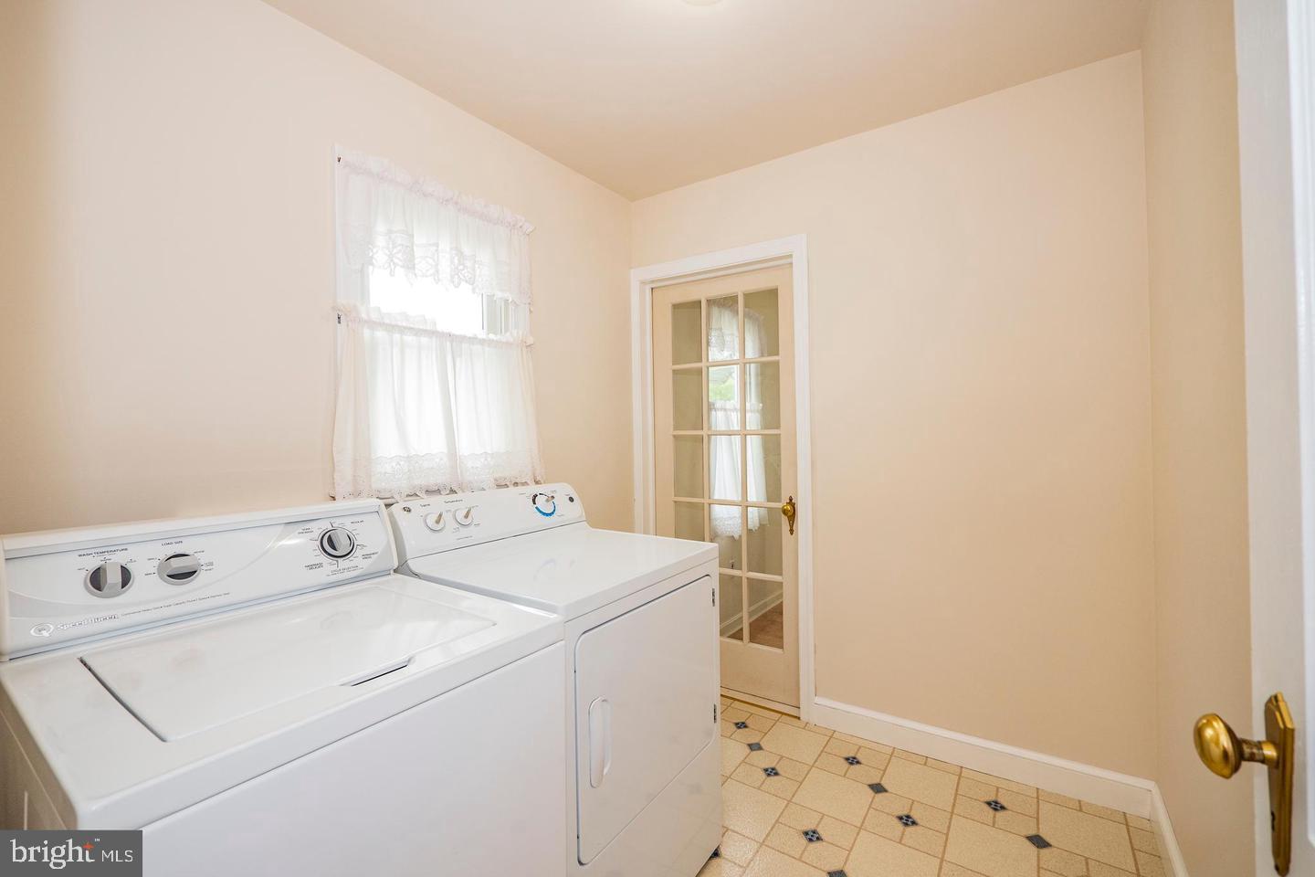 TREMONT GARDENS - Residential Lease