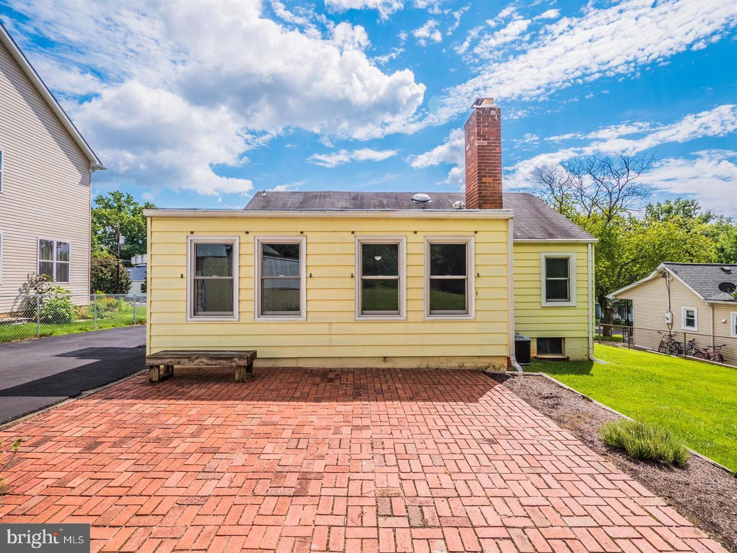 TREMONT GARDENS - Residential Lease