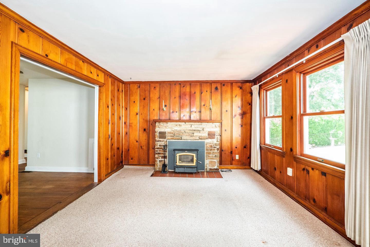 TREMONT GARDENS - Residential Lease