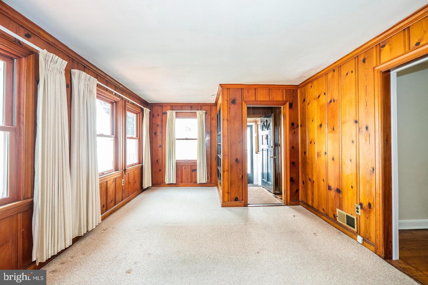 TREMONT GARDENS - Residential Lease