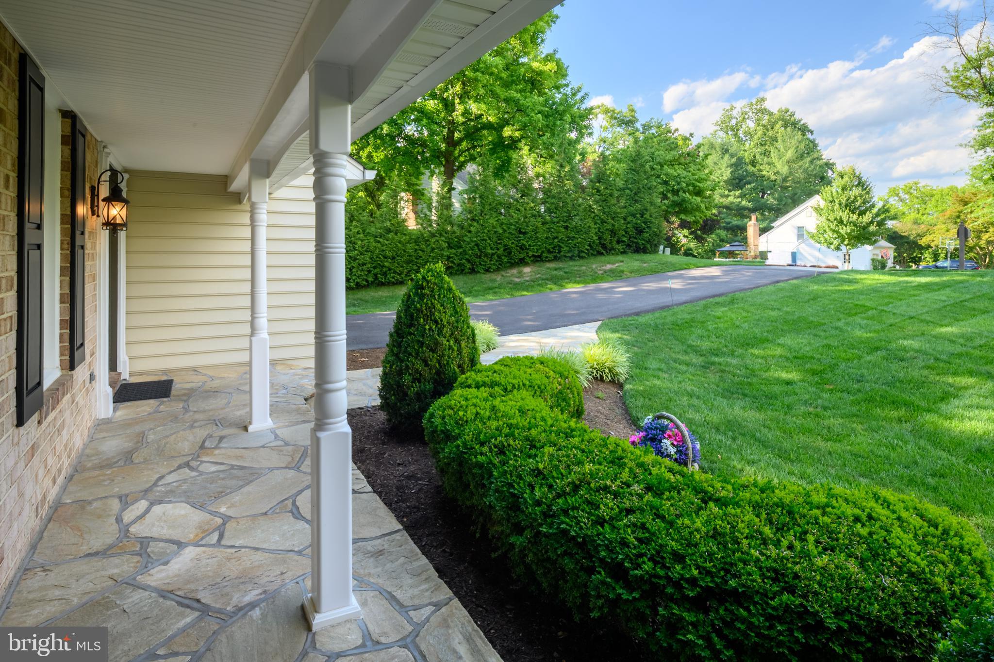 AUTUMN MANOR - Residential